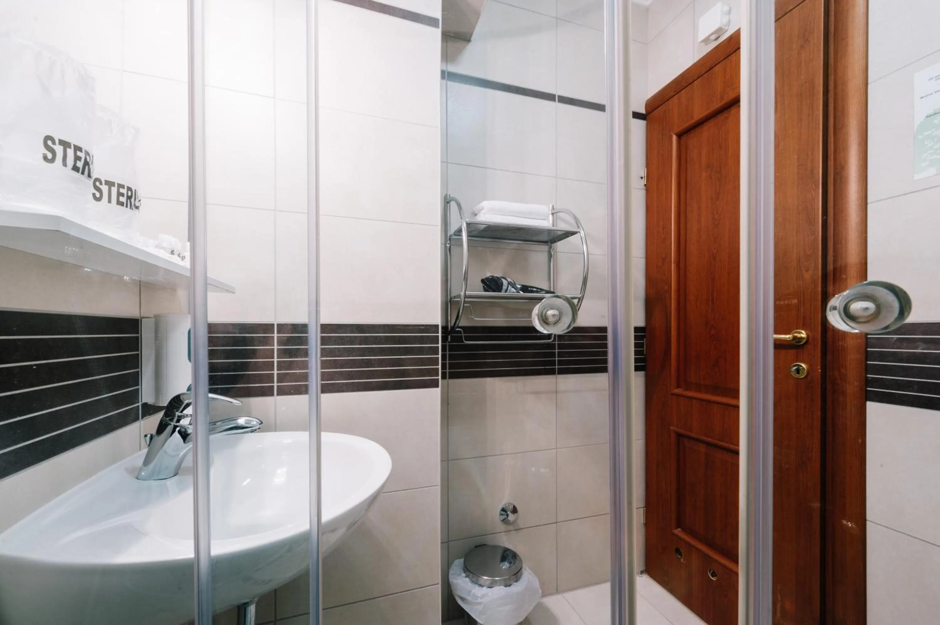 Shower in Irish House Međugorje