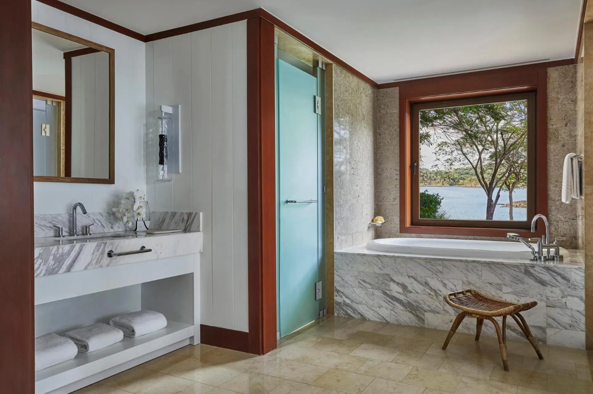 Four Seasons Resort Peninsula Papagayo, Costa Rica