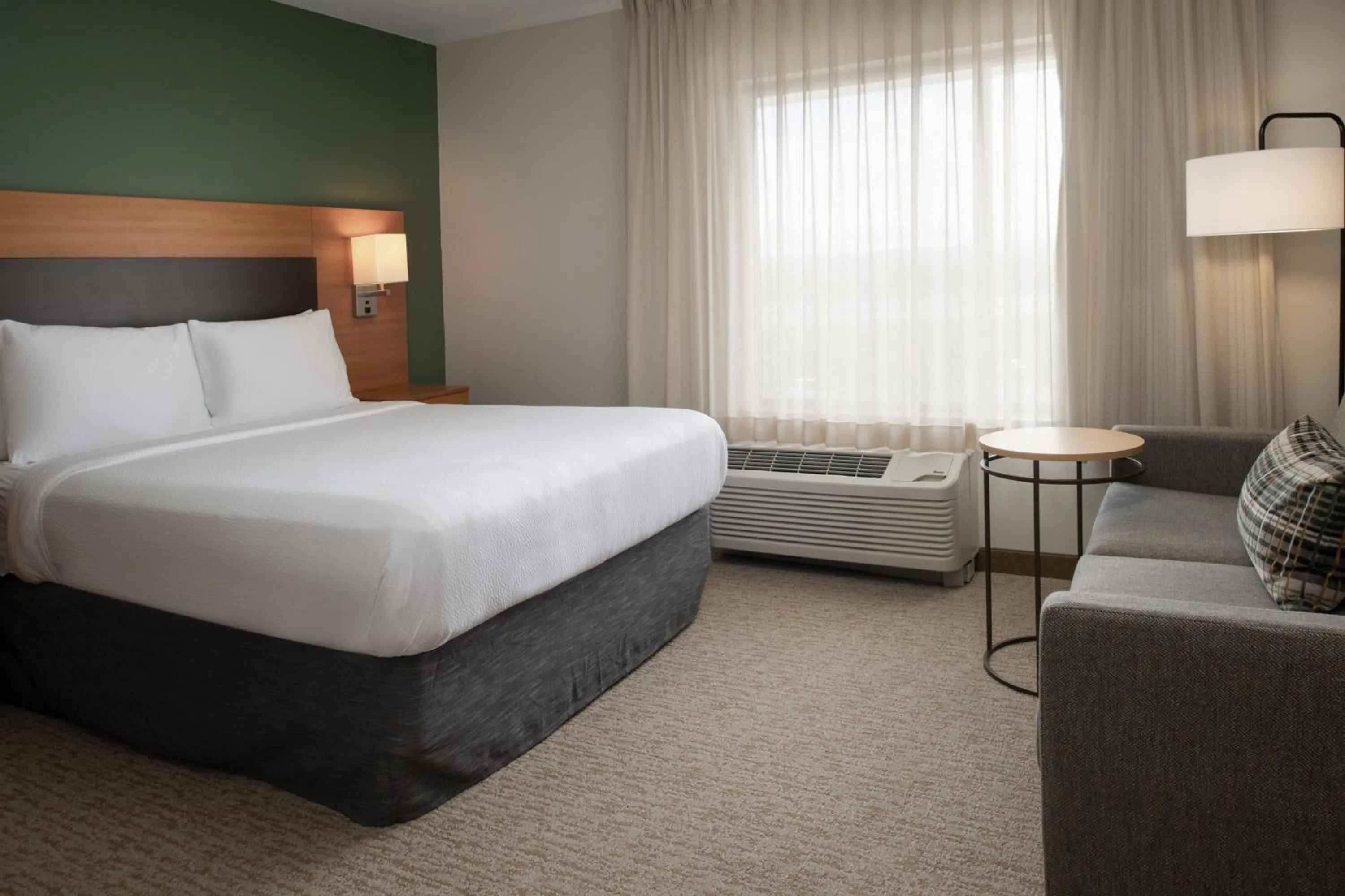 Photo of the whole room, Bed in TownePlace Suites Richland Columbia Point
