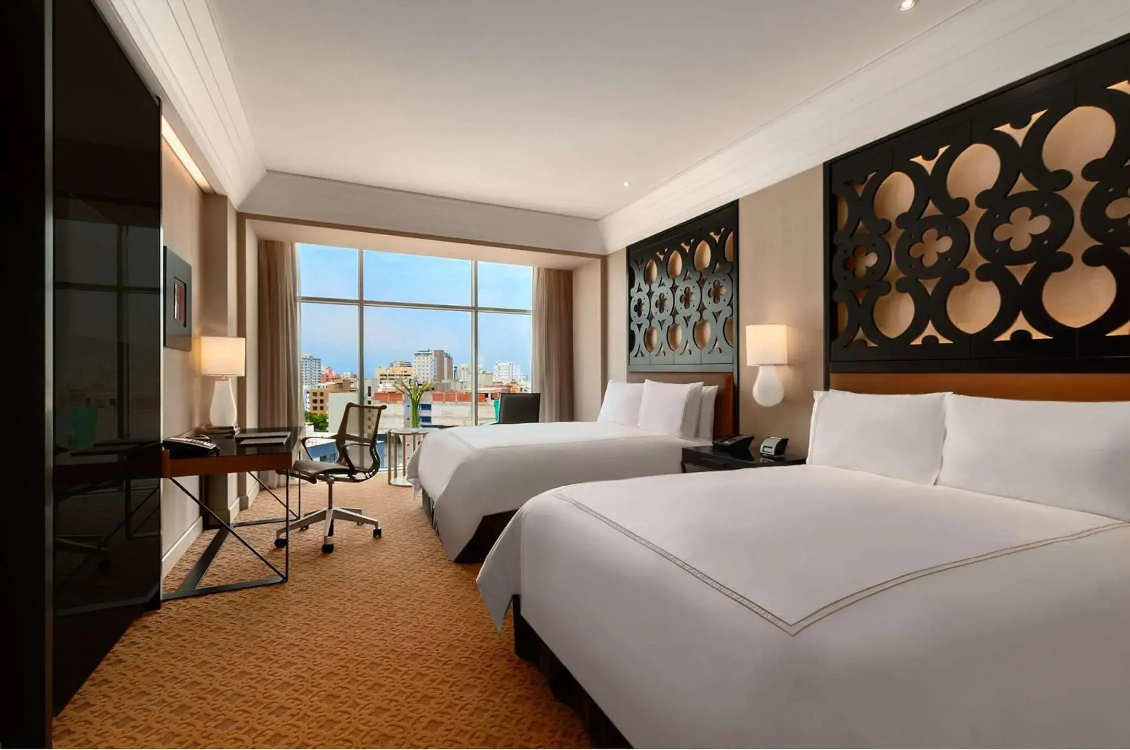 Deluxe Queen Room with Two Queen Beds in Hilton Lima Miraflores Deluxe Queen Room with Two Queen Beds in Hilton Lima Miraflores
