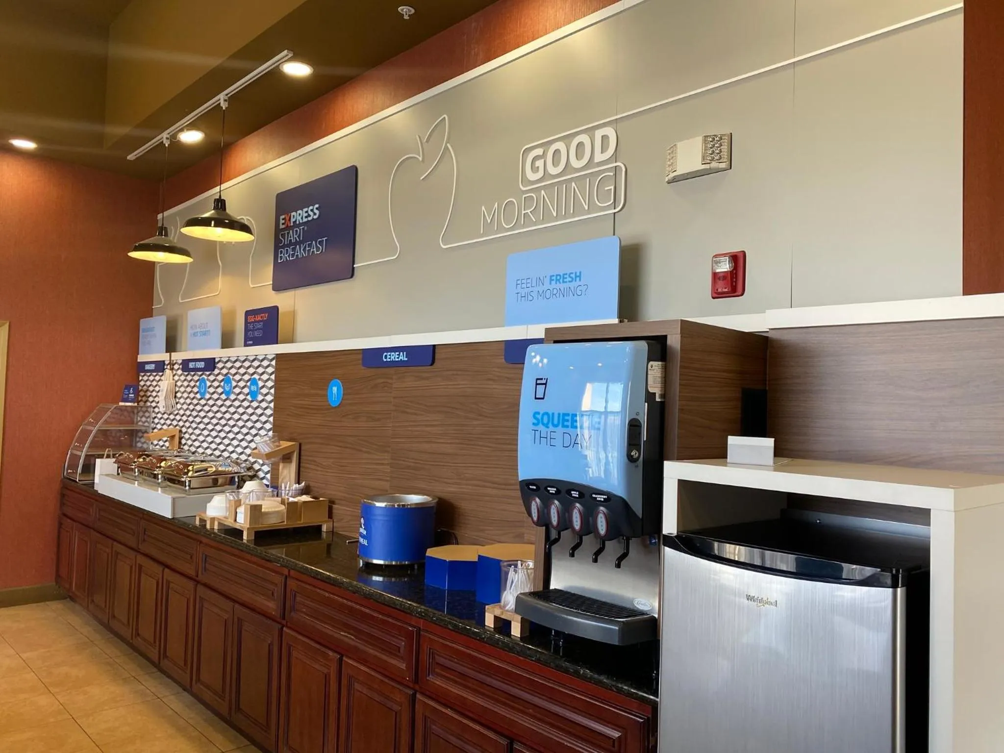 Breakfast in Holiday Inn Express Oakdale by IHG