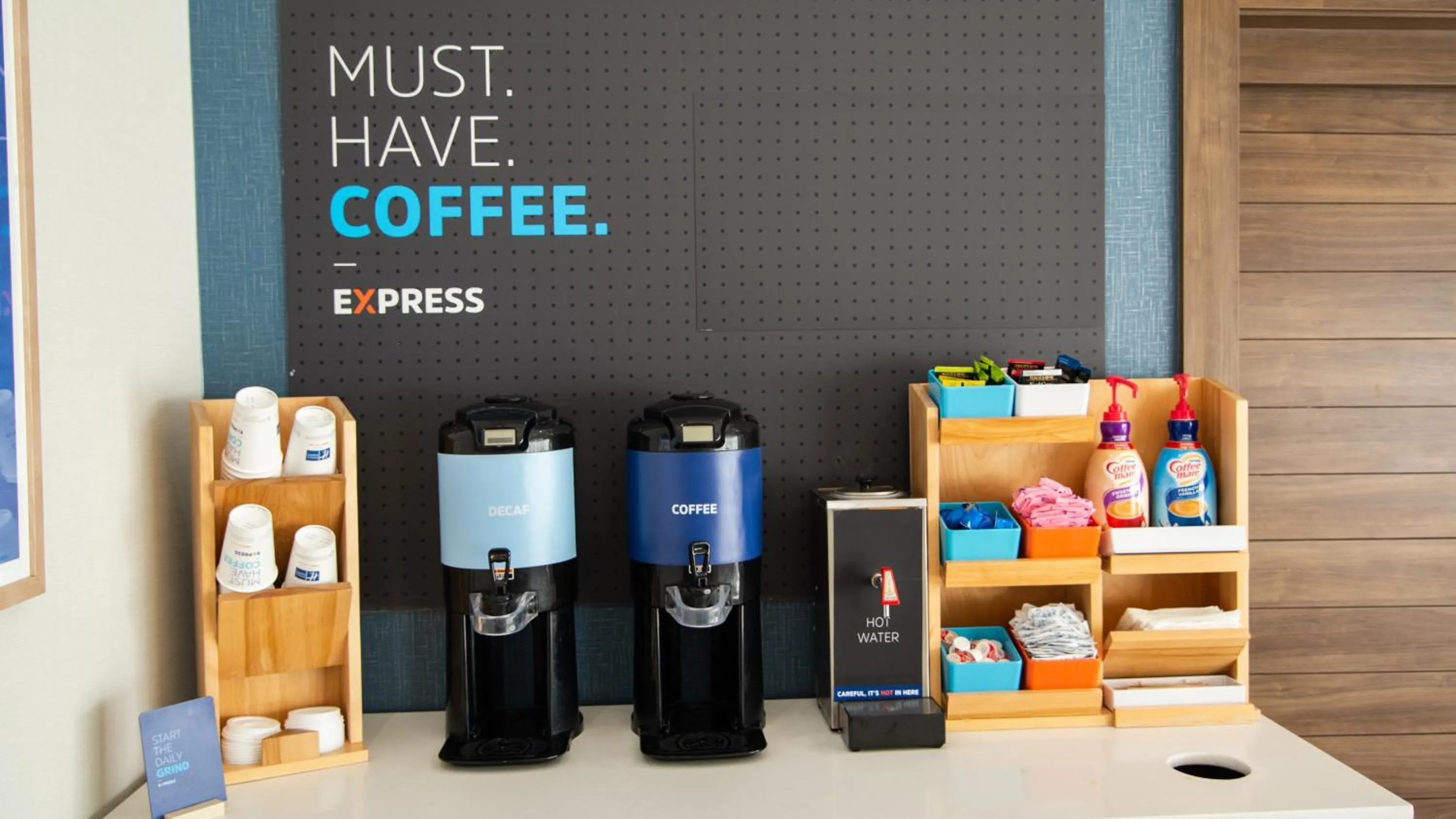 Breakfast in Holiday Inn Express Oakdale by IHG