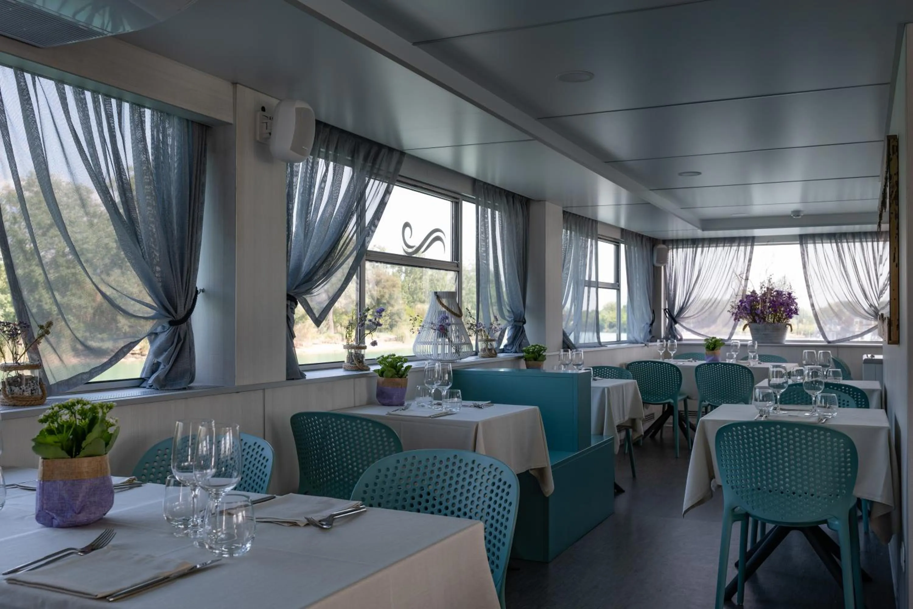 Restaurant/places to eat in Marina Azzurra Resort