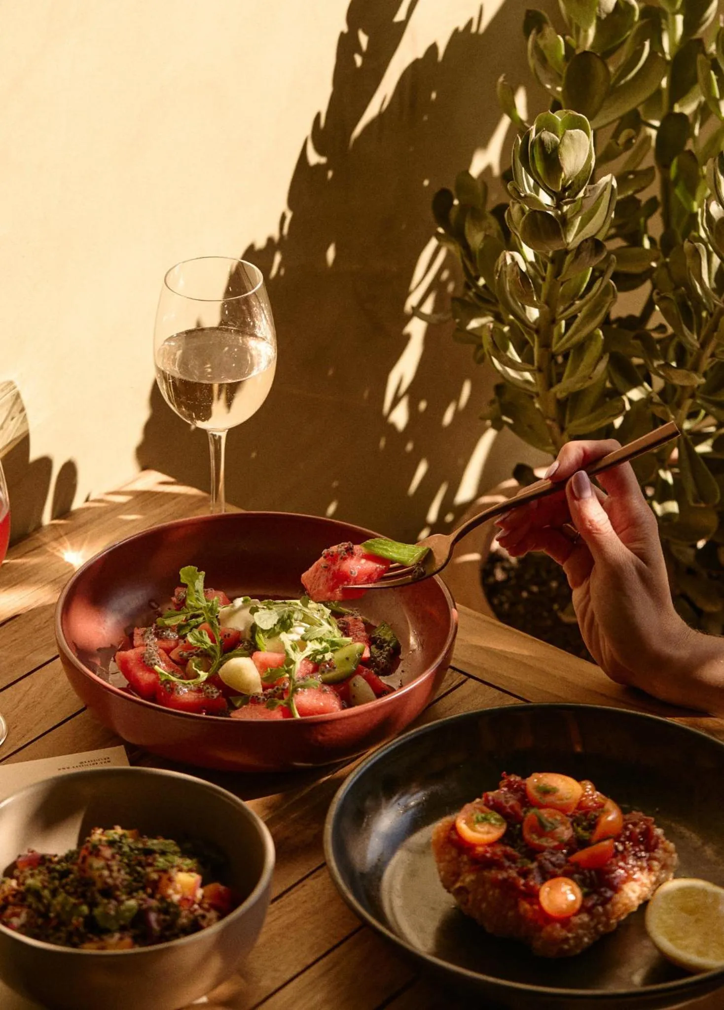 Restaurant/places to eat in Hotel Erwin Venice Beach