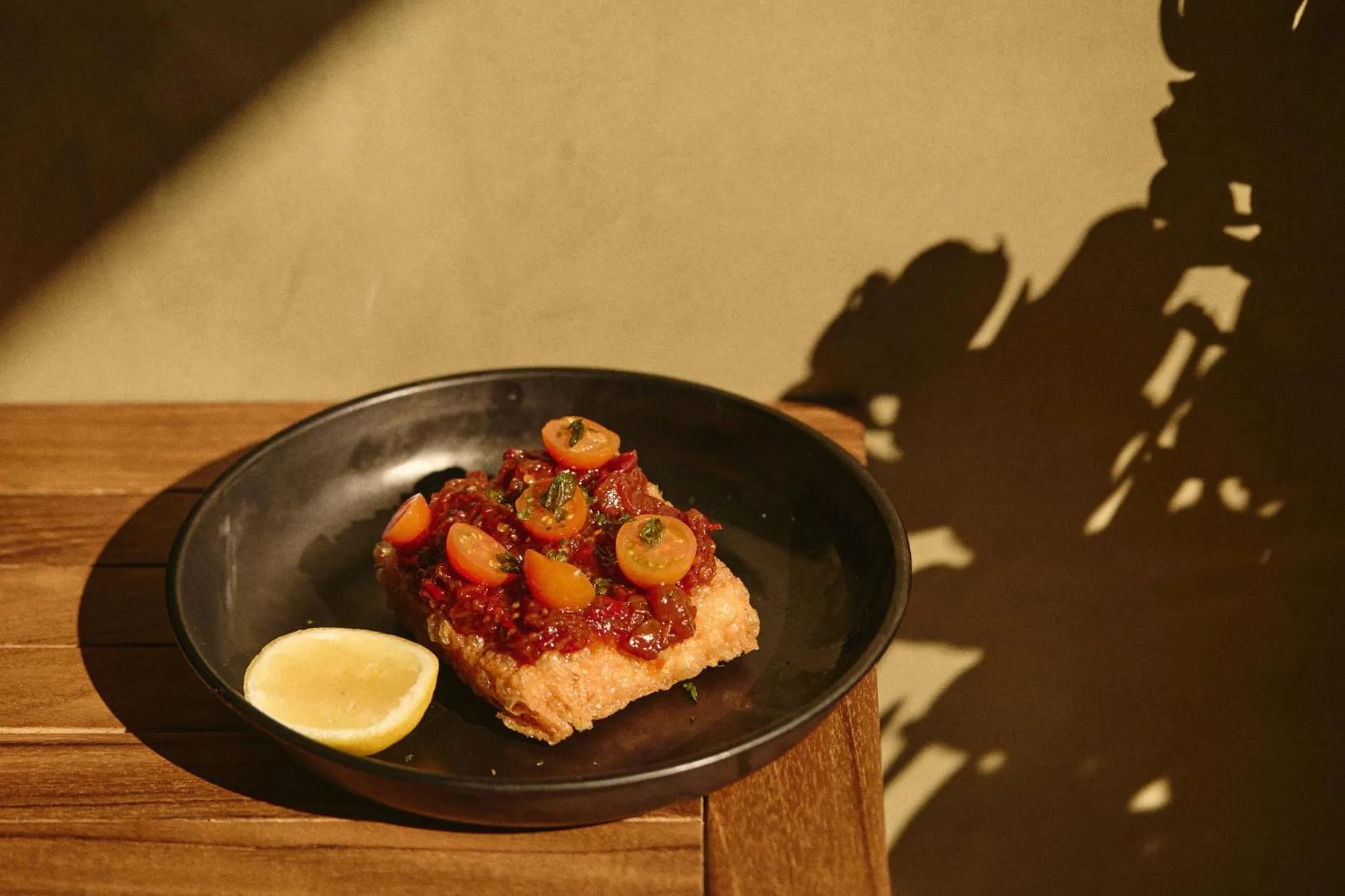 Restaurant/places to eat in Hotel Erwin Venice Beach