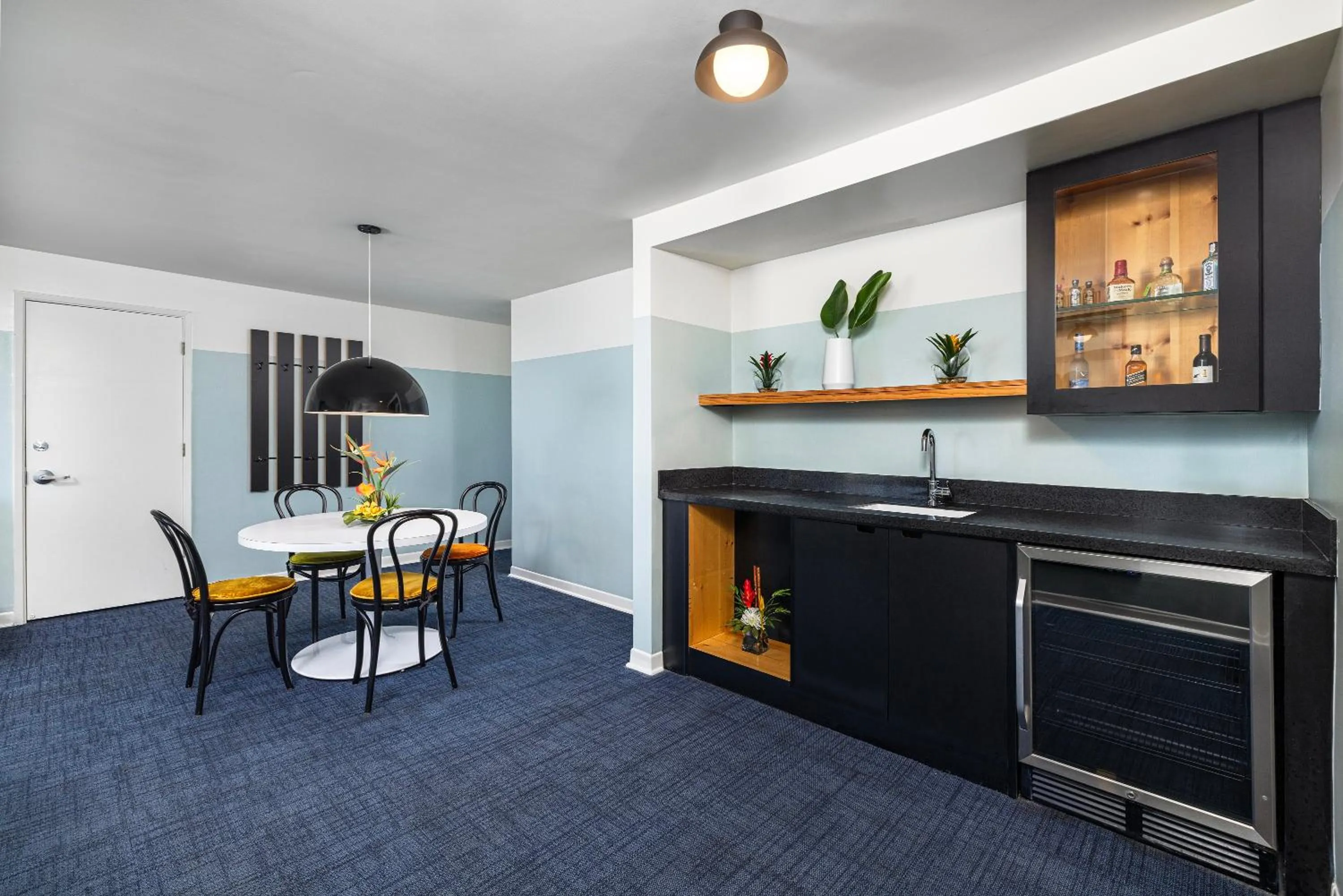 Kitchen or kitchenette in Hotel Erwin Venice Beach