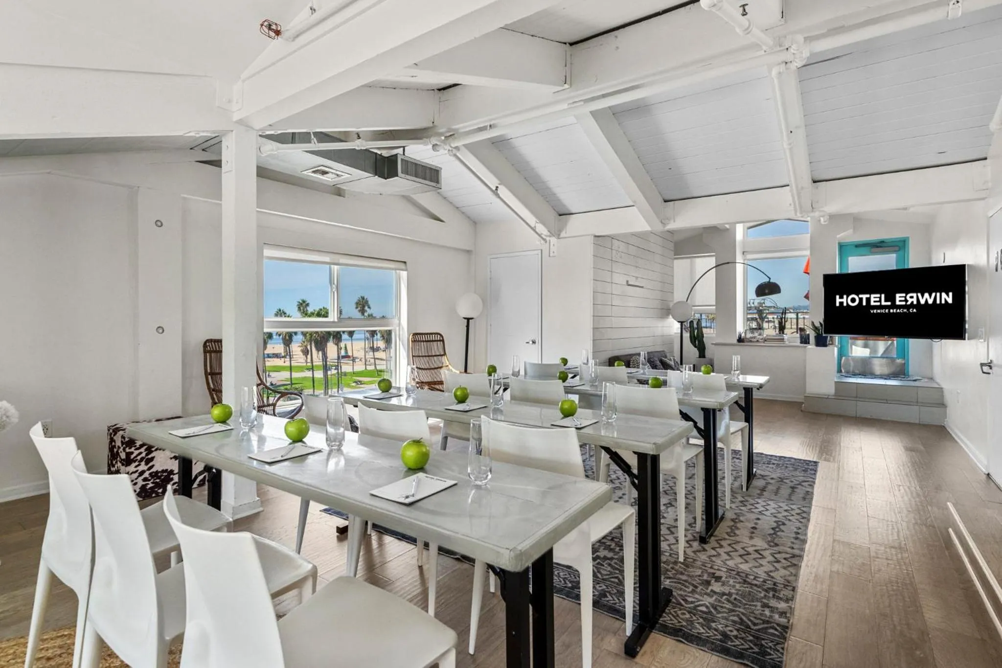 Meeting/conference room in Hotel Erwin Venice Beach