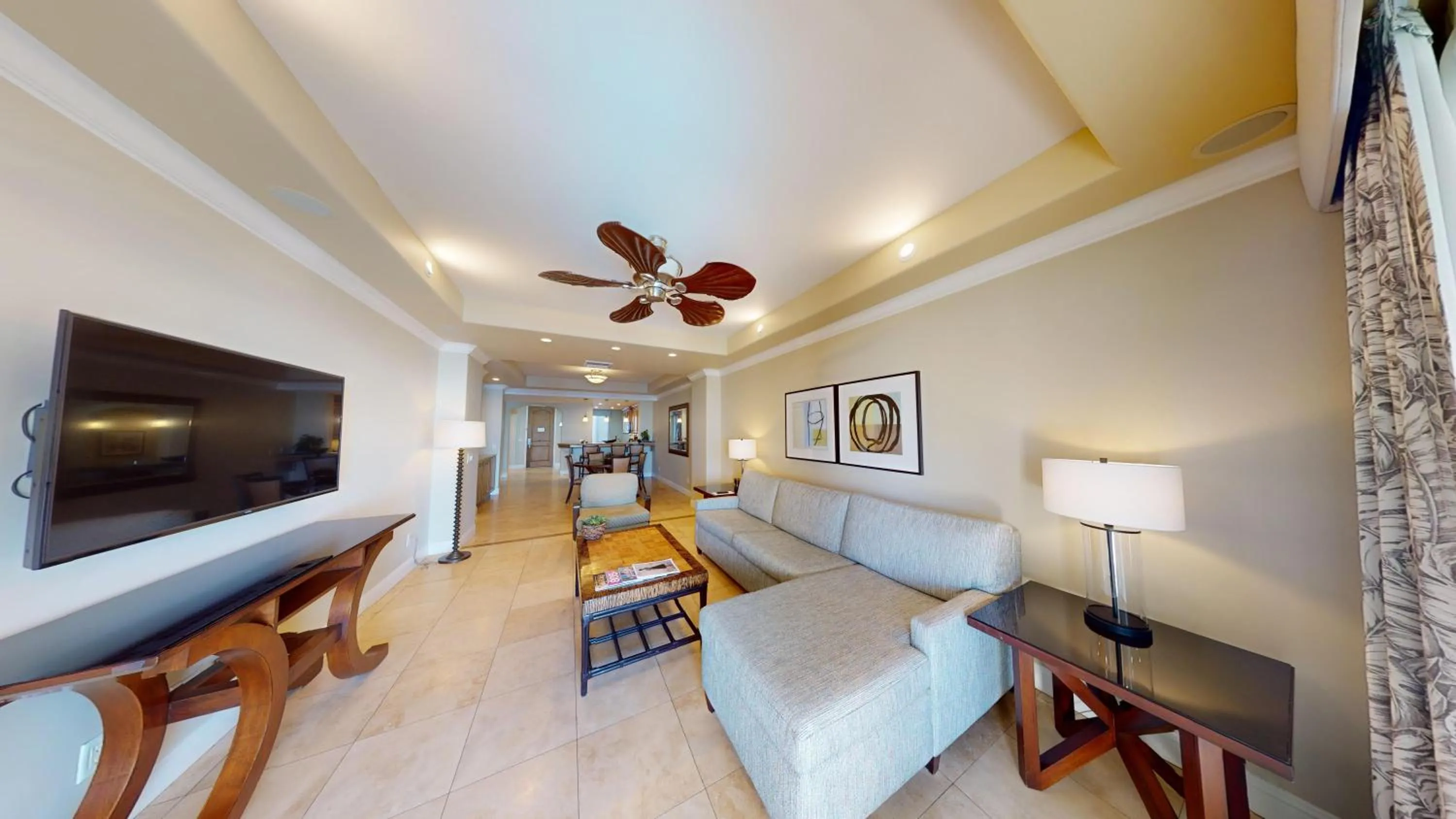 Bed in Dolphin Bay Resort and Spa