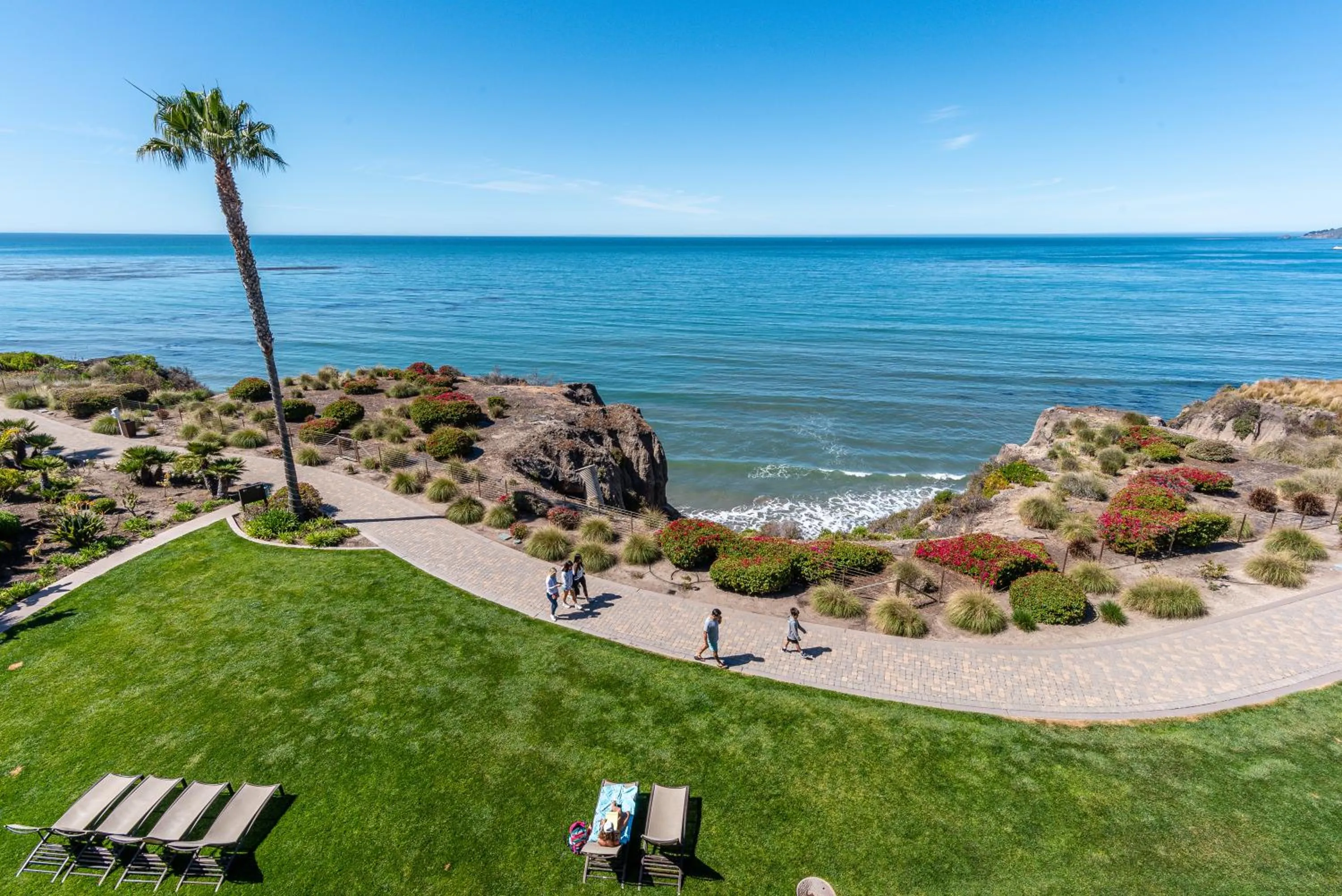 Dolphin Bay Resort and Spa