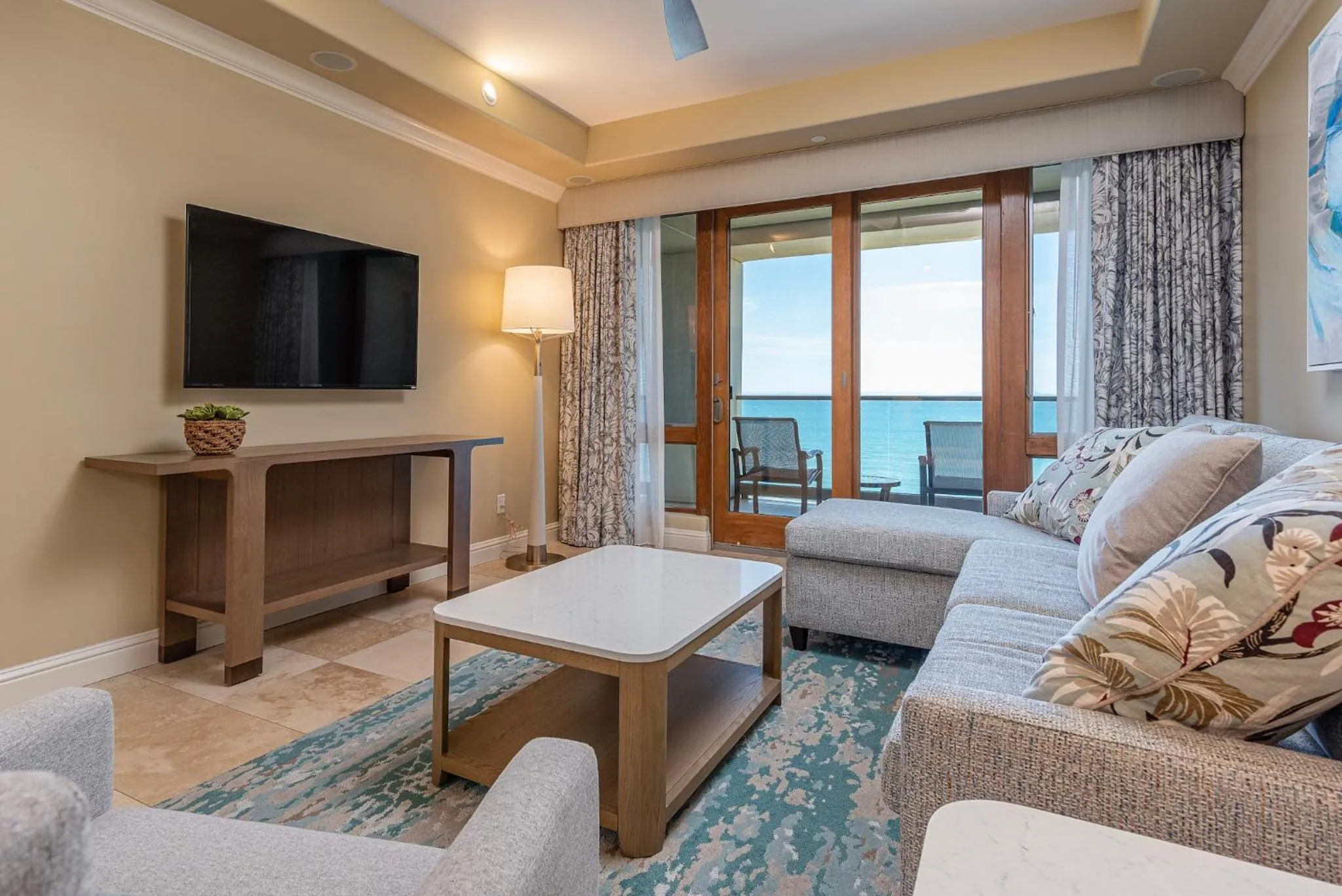 Dolphin Bay Resort and Spa