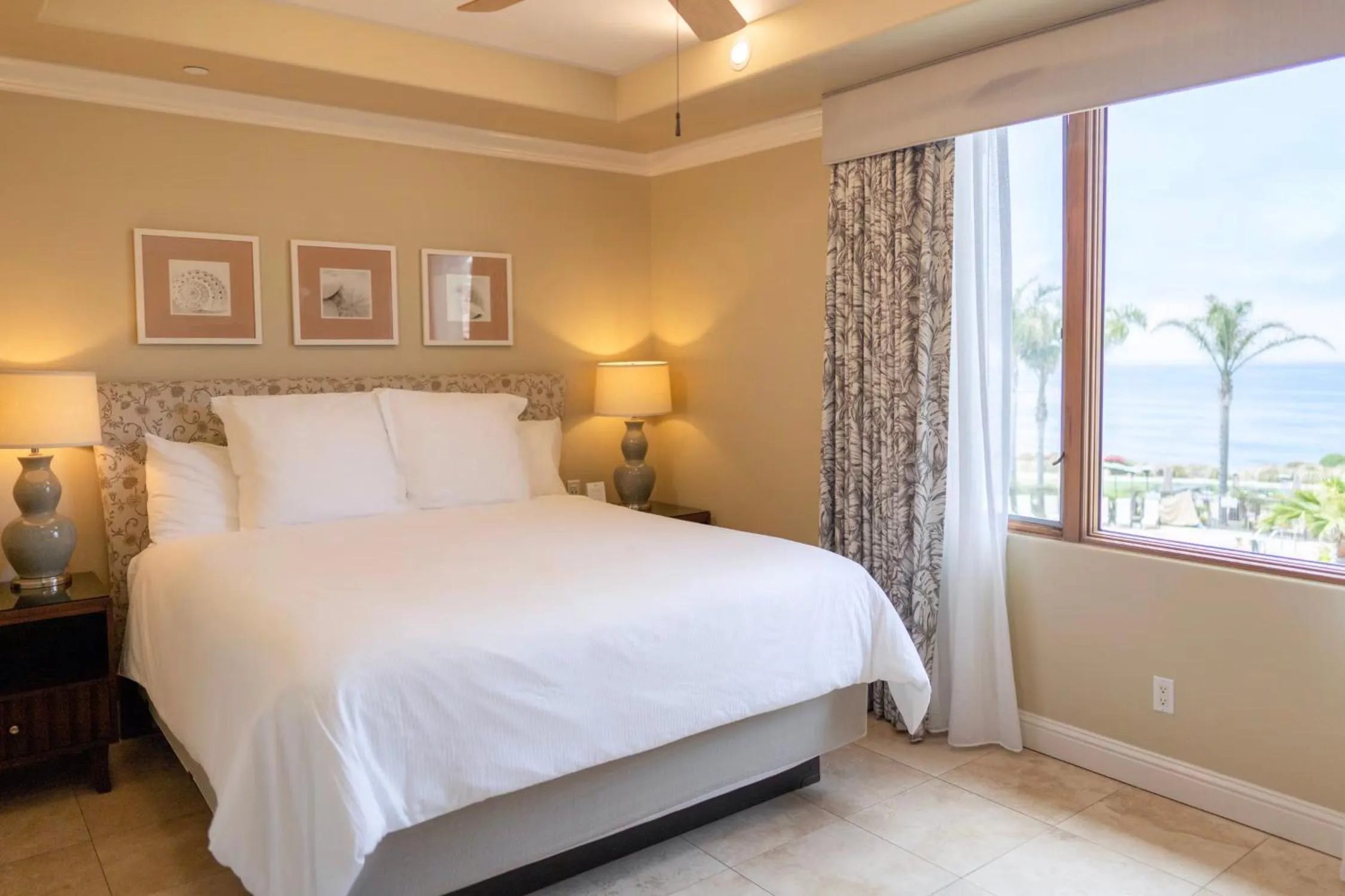 Dolphin Bay Resort and Spa