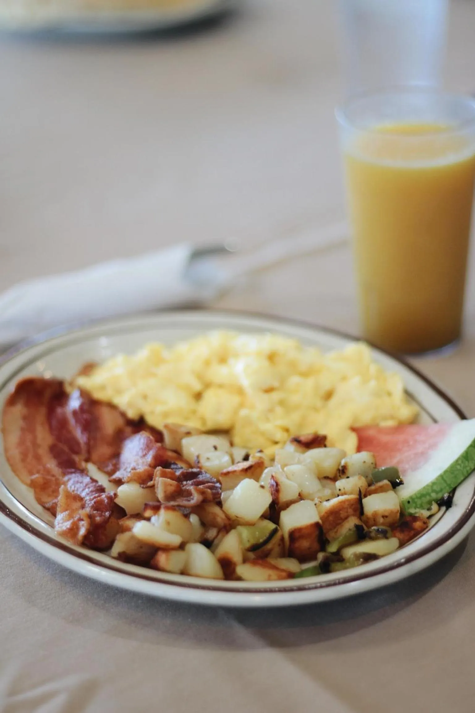 Food in Days Inn by Wyndham Show Low