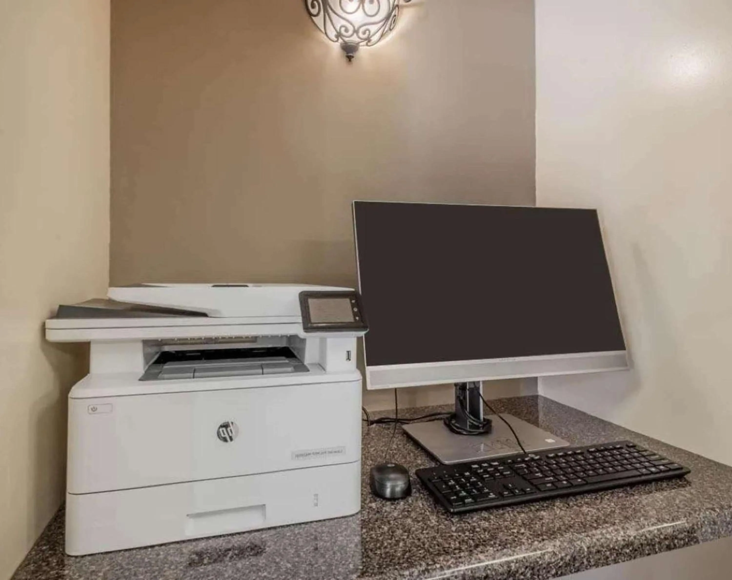 Business facilities in Sonesta Simply Suites Salt Lake City Airport