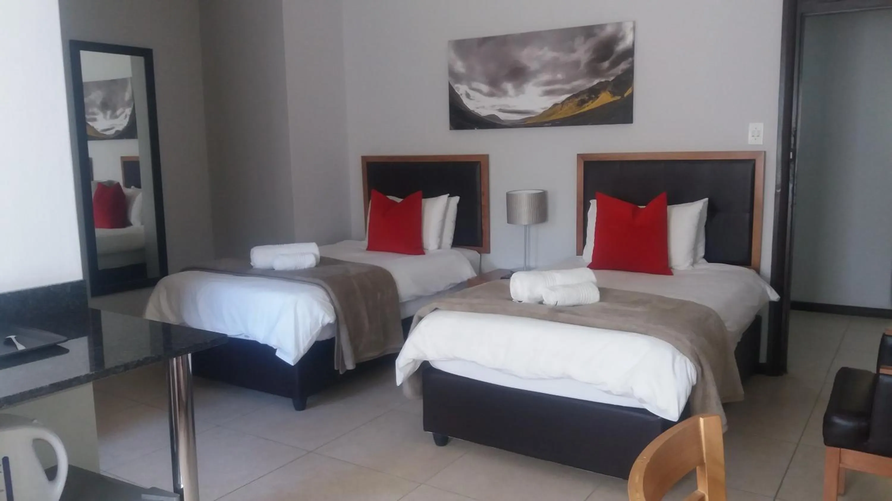 Bedroom, Bed in Clanwilliam Hotel