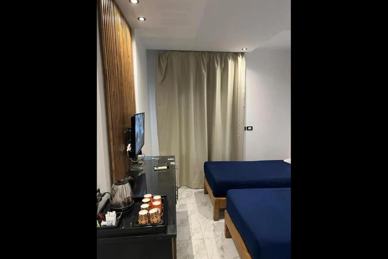 Bedroom in Penguin Village Dahab