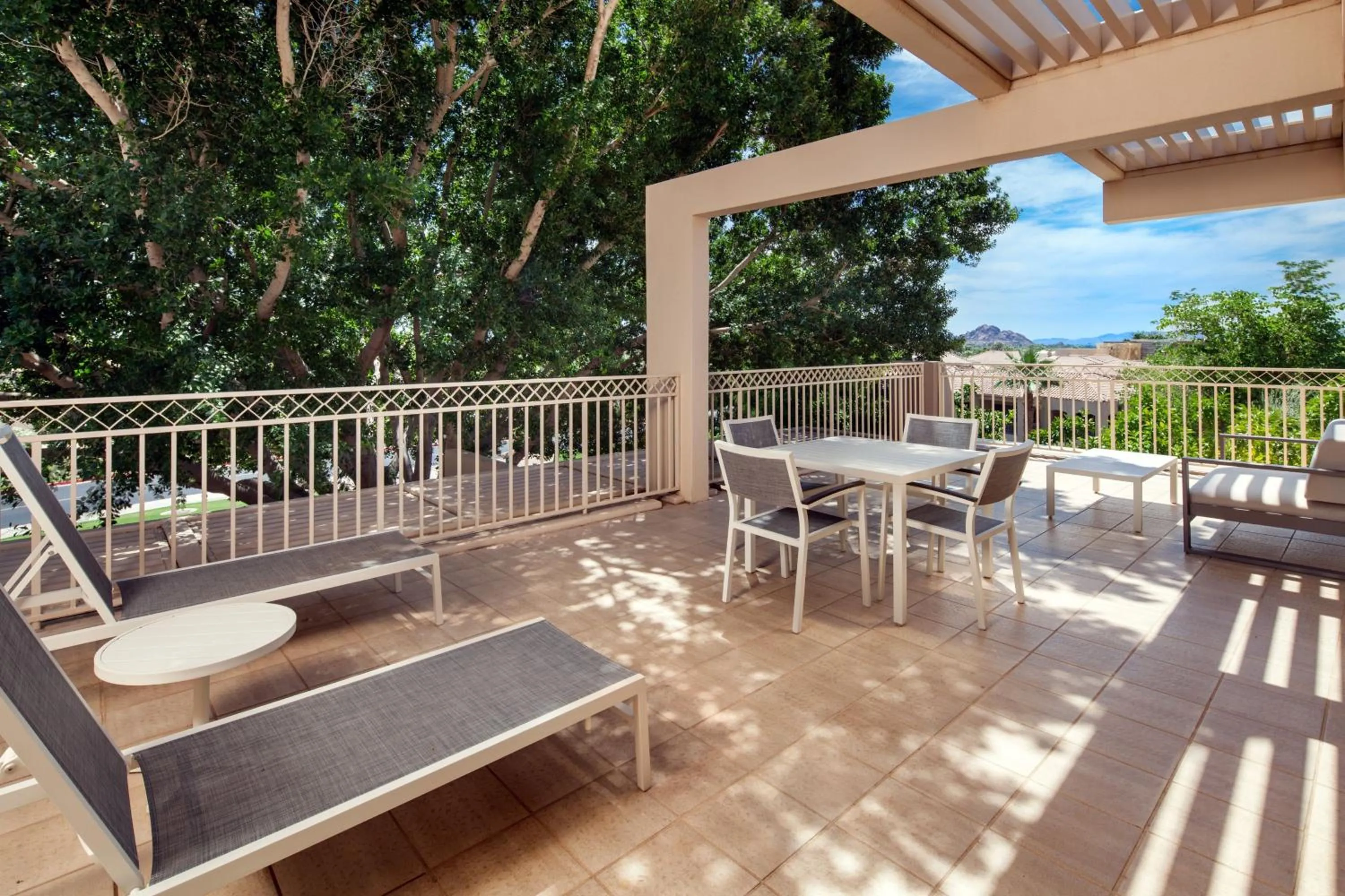 Photo of the whole room in The Phoenician, a Luxury Collection Resort, Scottsdale