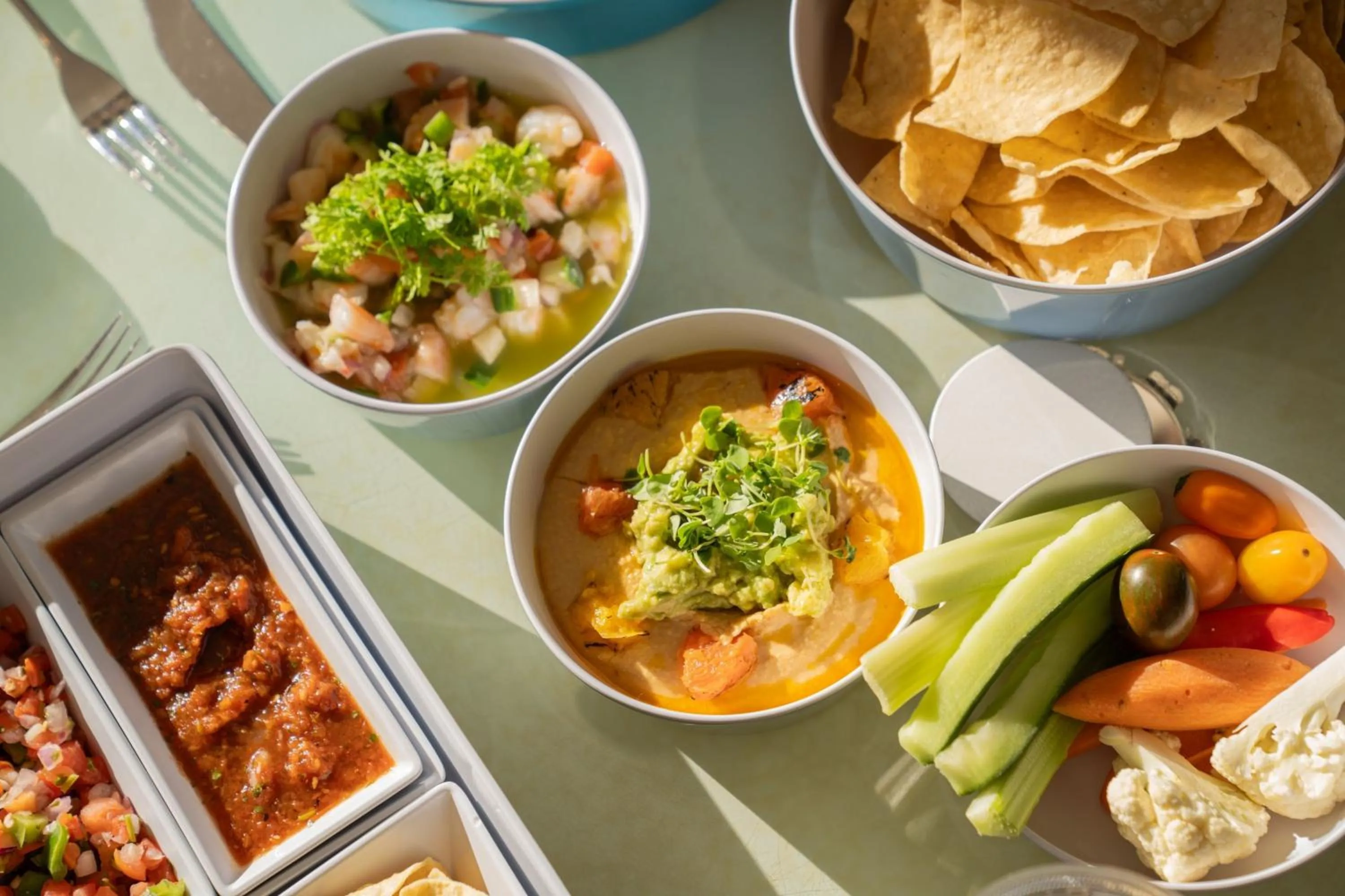 Swimming pool in The Phoenician, a Luxury Collection Resort, Scottsdale