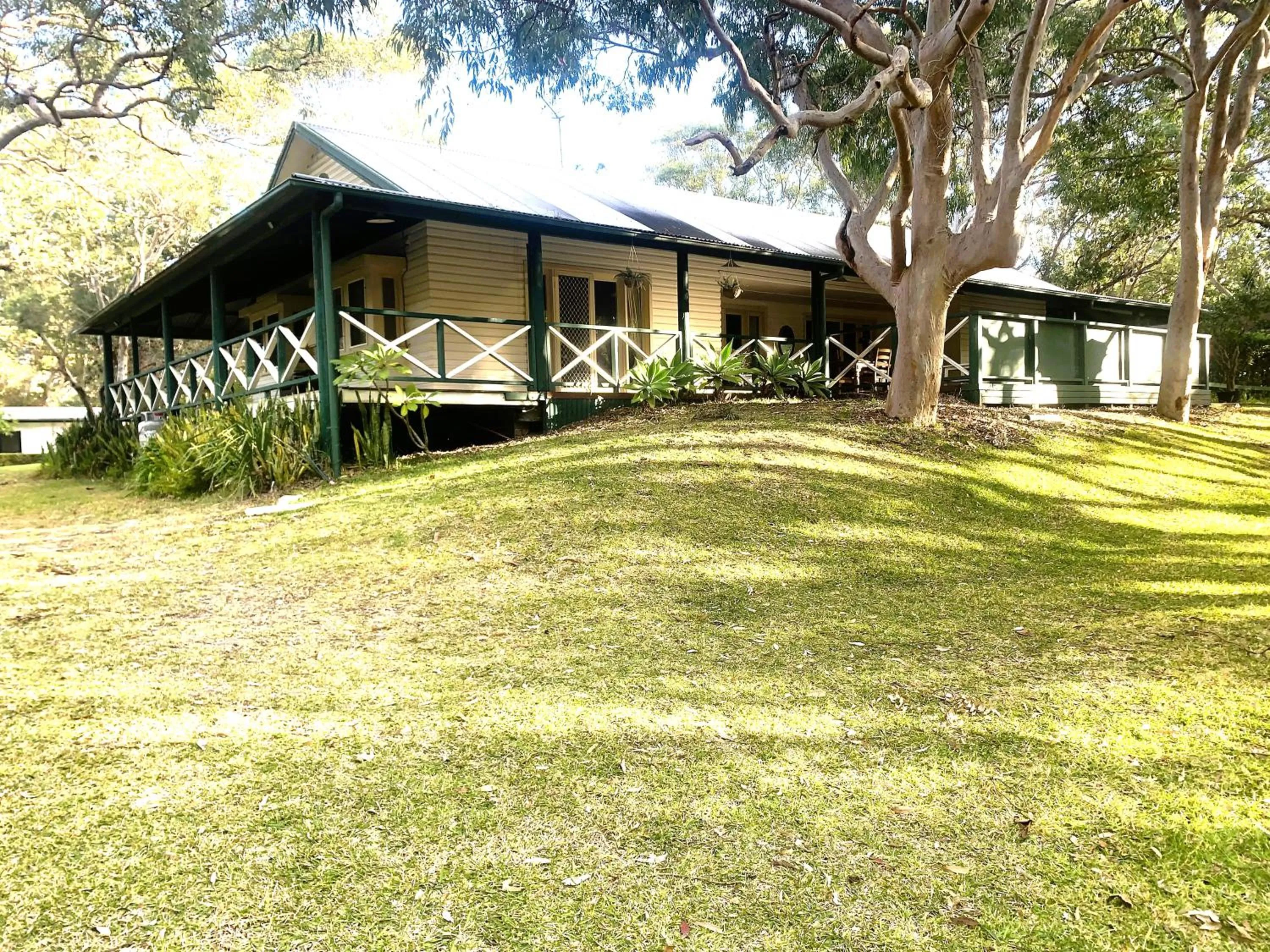Property building in The Retreat Port Stephens