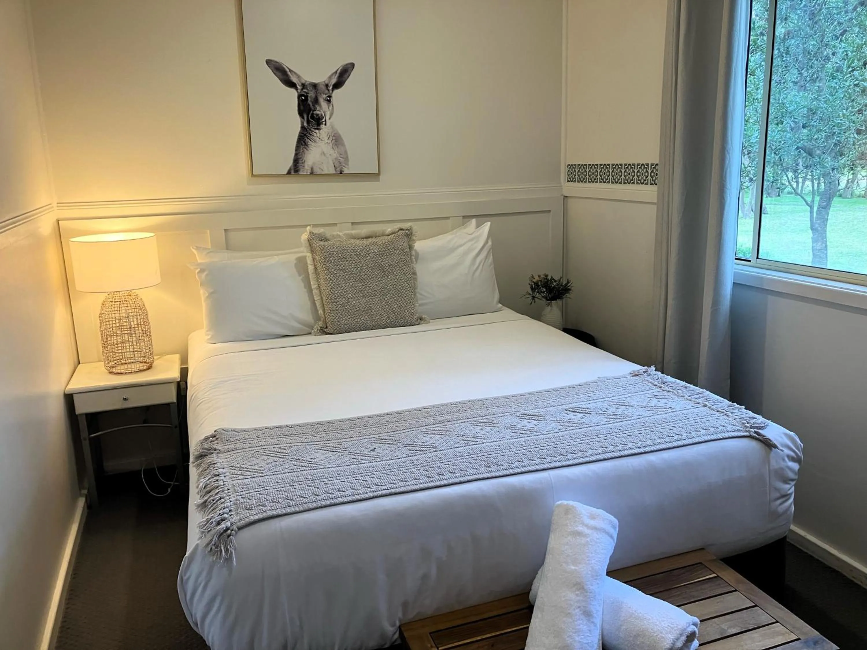 Bed in The Retreat Port Stephens