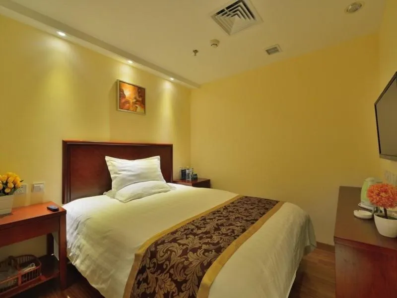 Greentree Alliance Beijing West Railway Station Zhanqian North Square Hotel