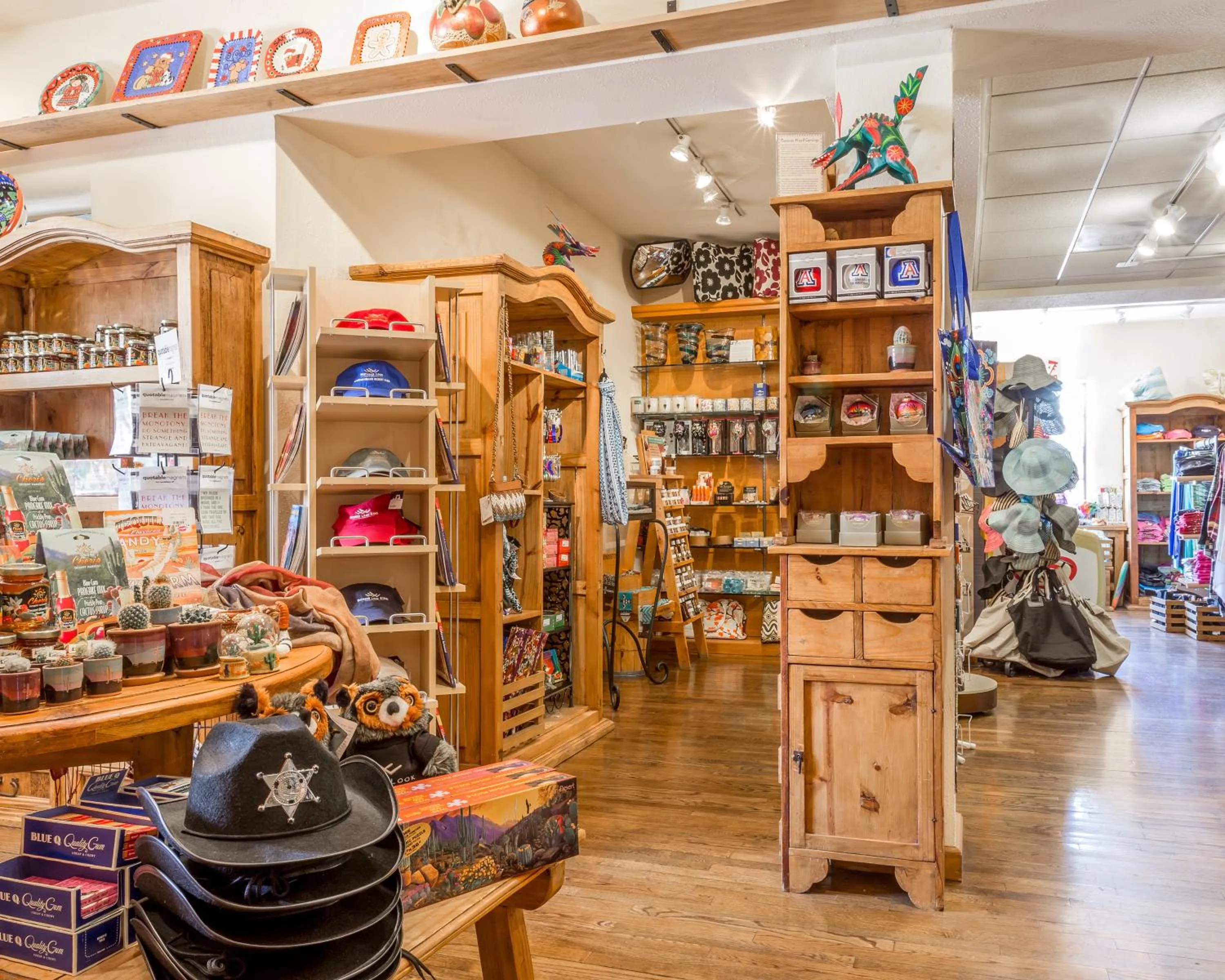 On-site shops in Westward Look Wyndham Grand Resort & Spa