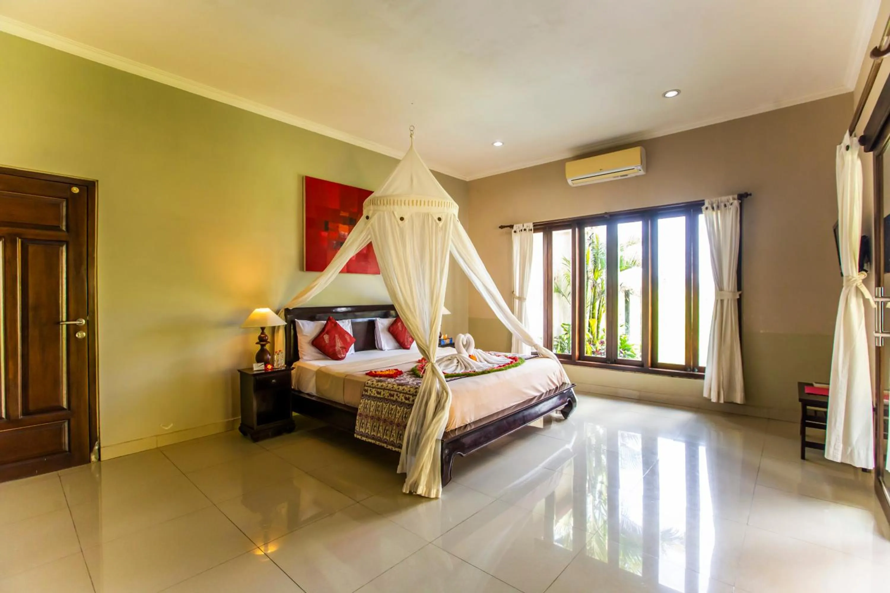 Bed in Villa Mandi Ubud
