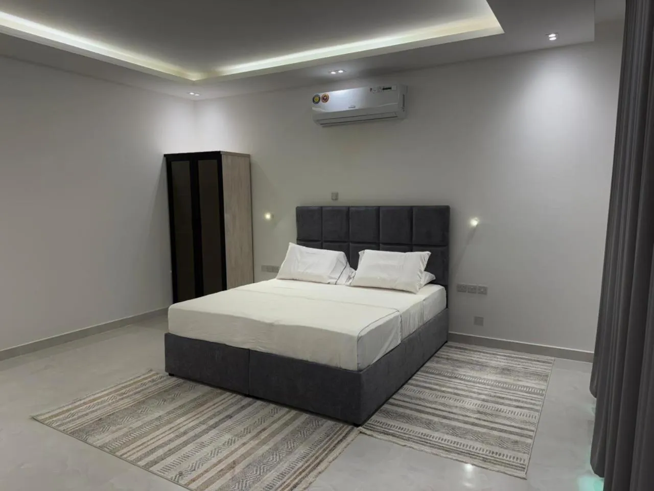 Bed in Oriental Nights Rest House