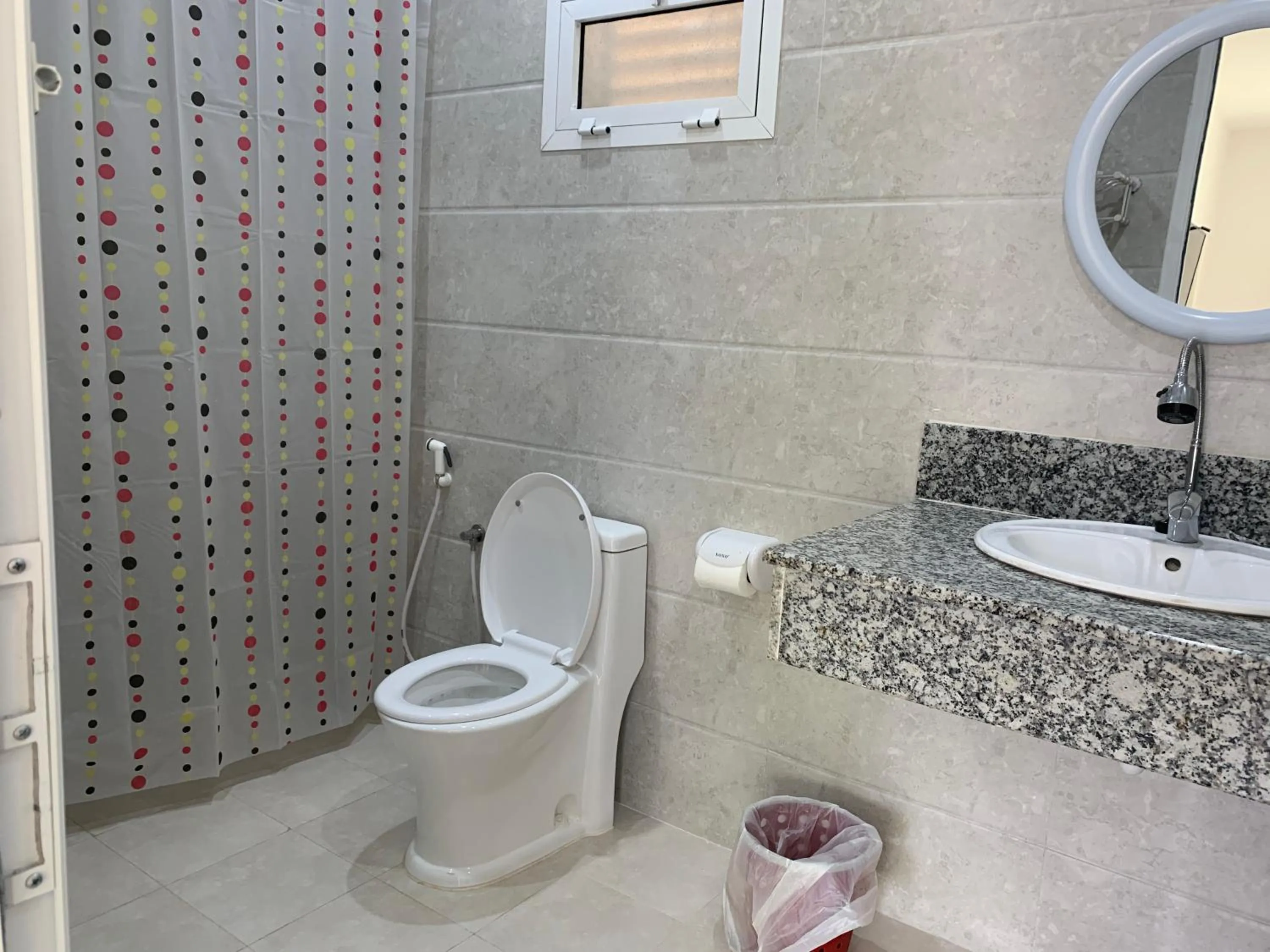 Toilet in Oriental Nights Rest House