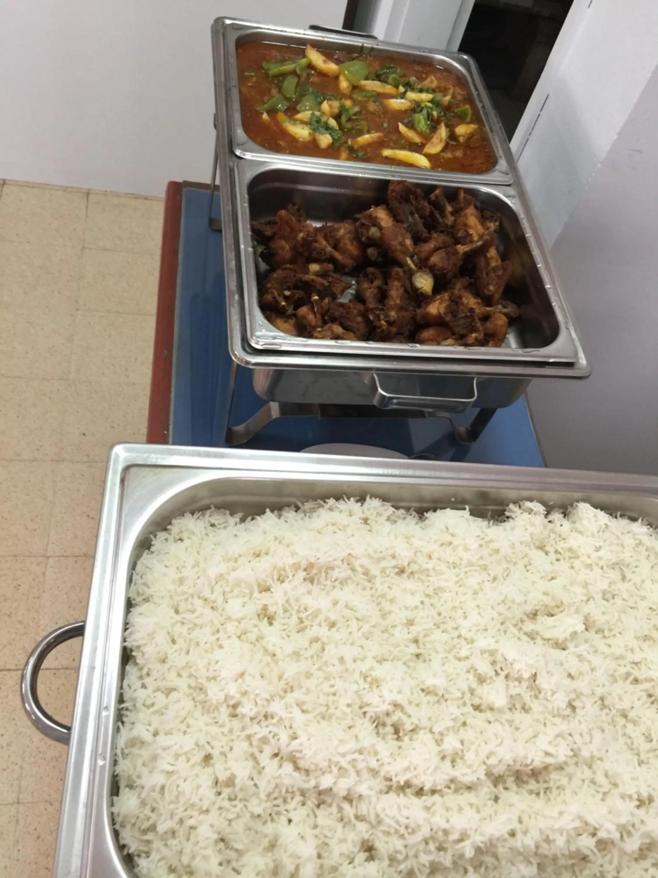 Restaurant/places to eat in Oriental Nights Rest House