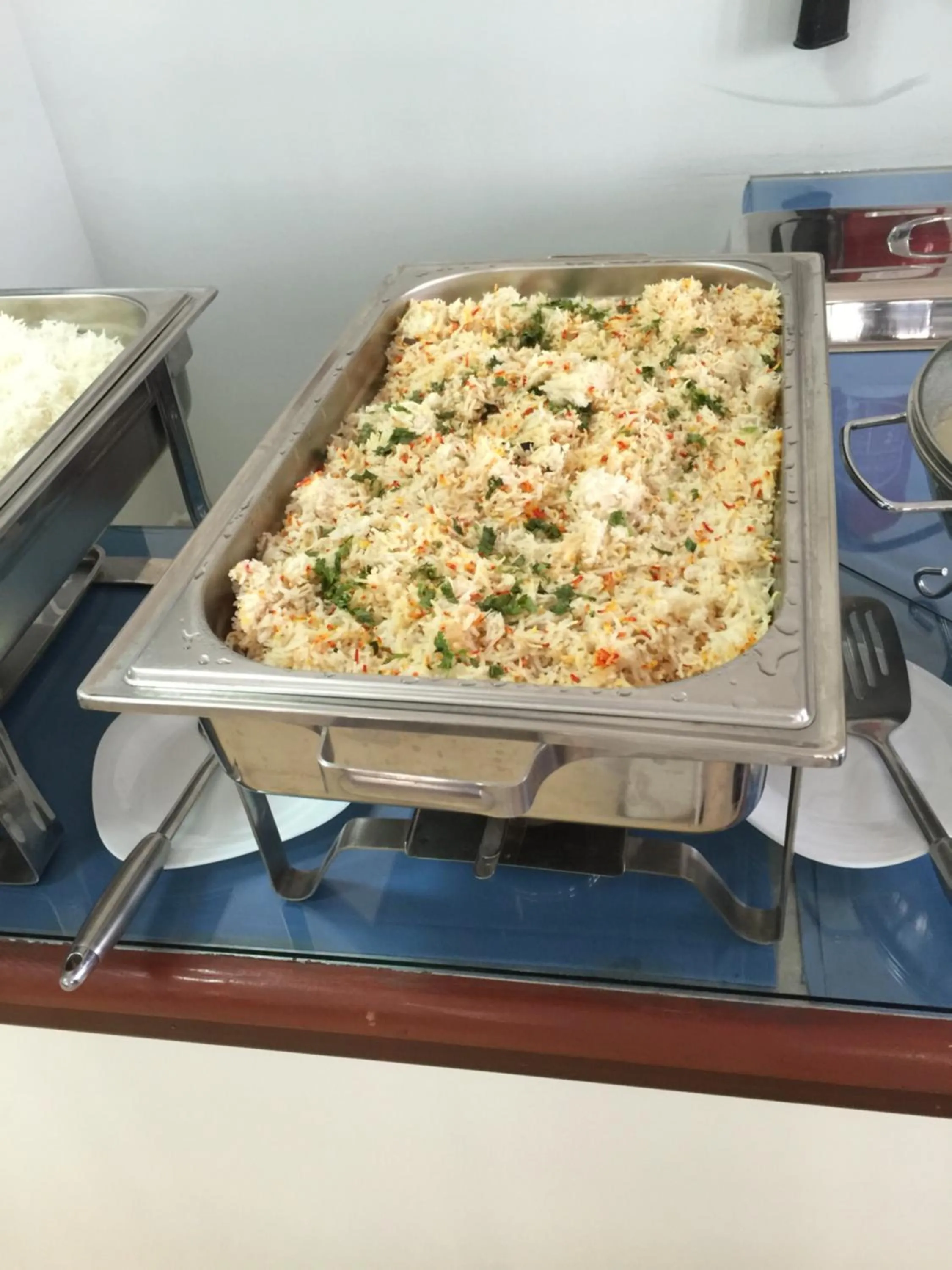 Restaurant/places to eat in Oriental Nights Rest House