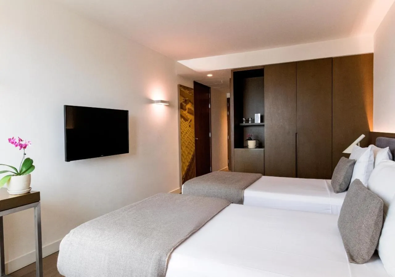 Bedroom, Bed in Dazzler by Wyndham Lima San Isidro