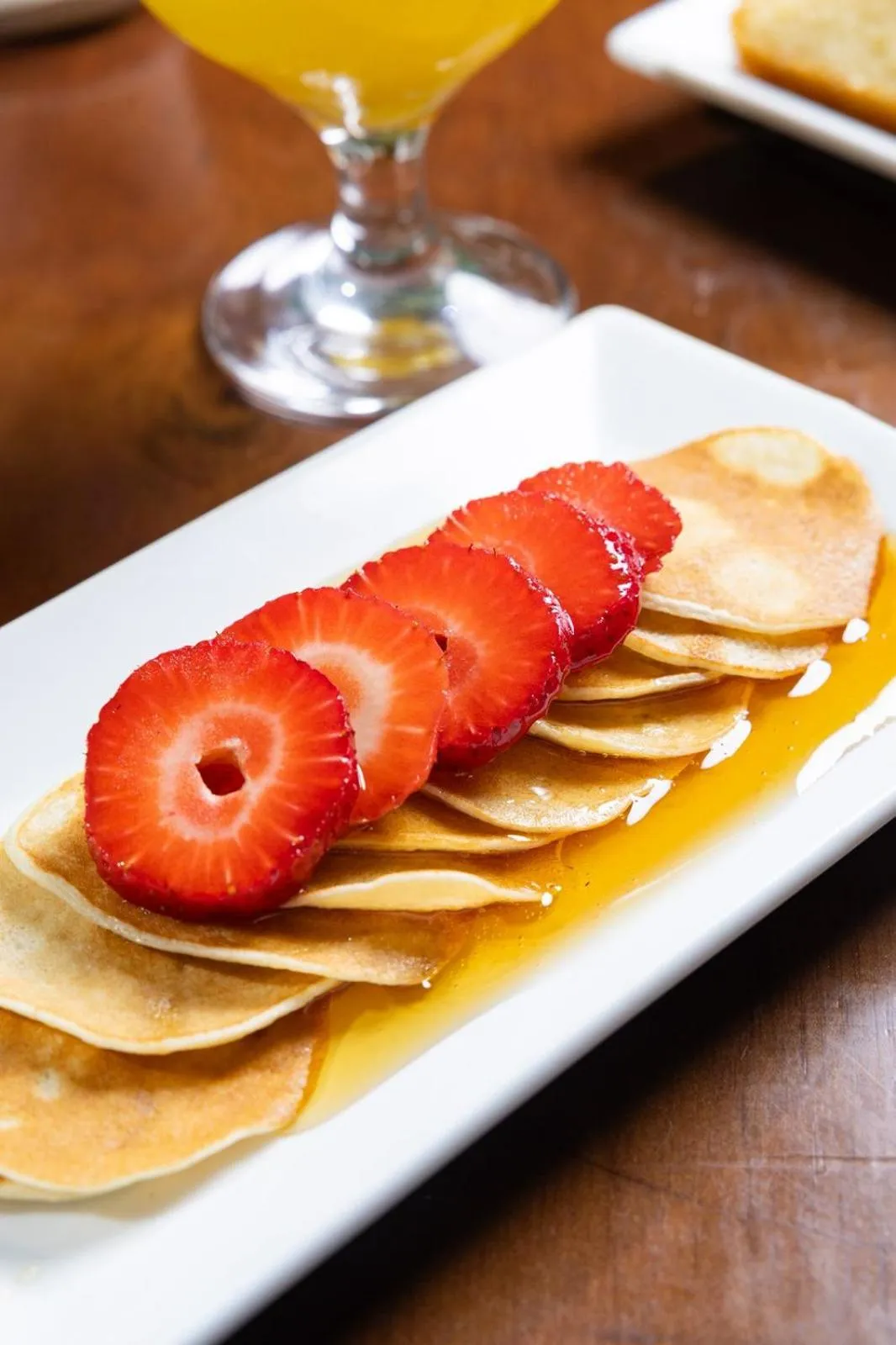 Food and drinks in Dazzler by Wyndham Lima San Isidro