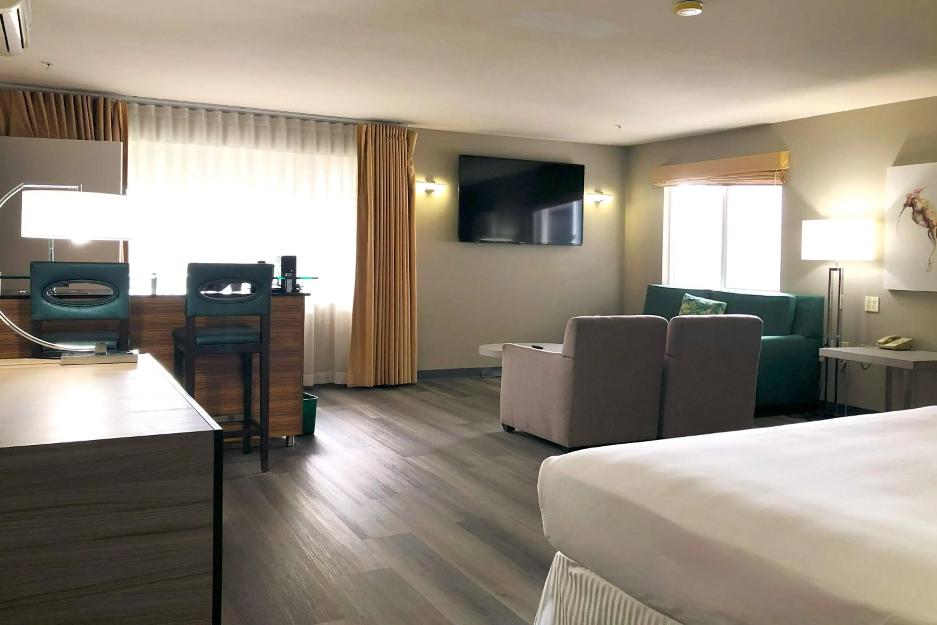 TV and multimedia, Bed in Porto Vista Hotel In Little Italy