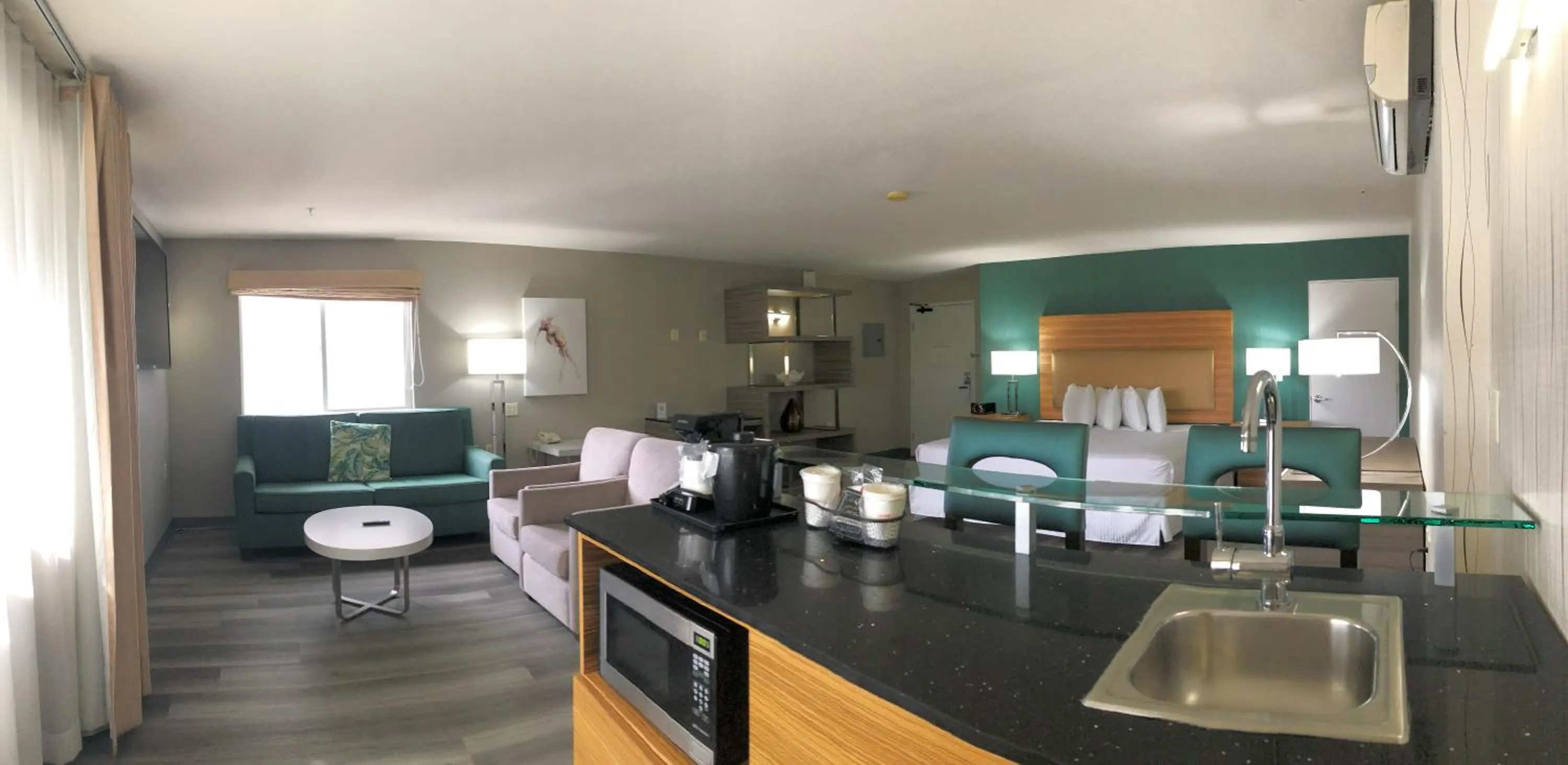 Living room in Porto Vista Hotel In Little Italy