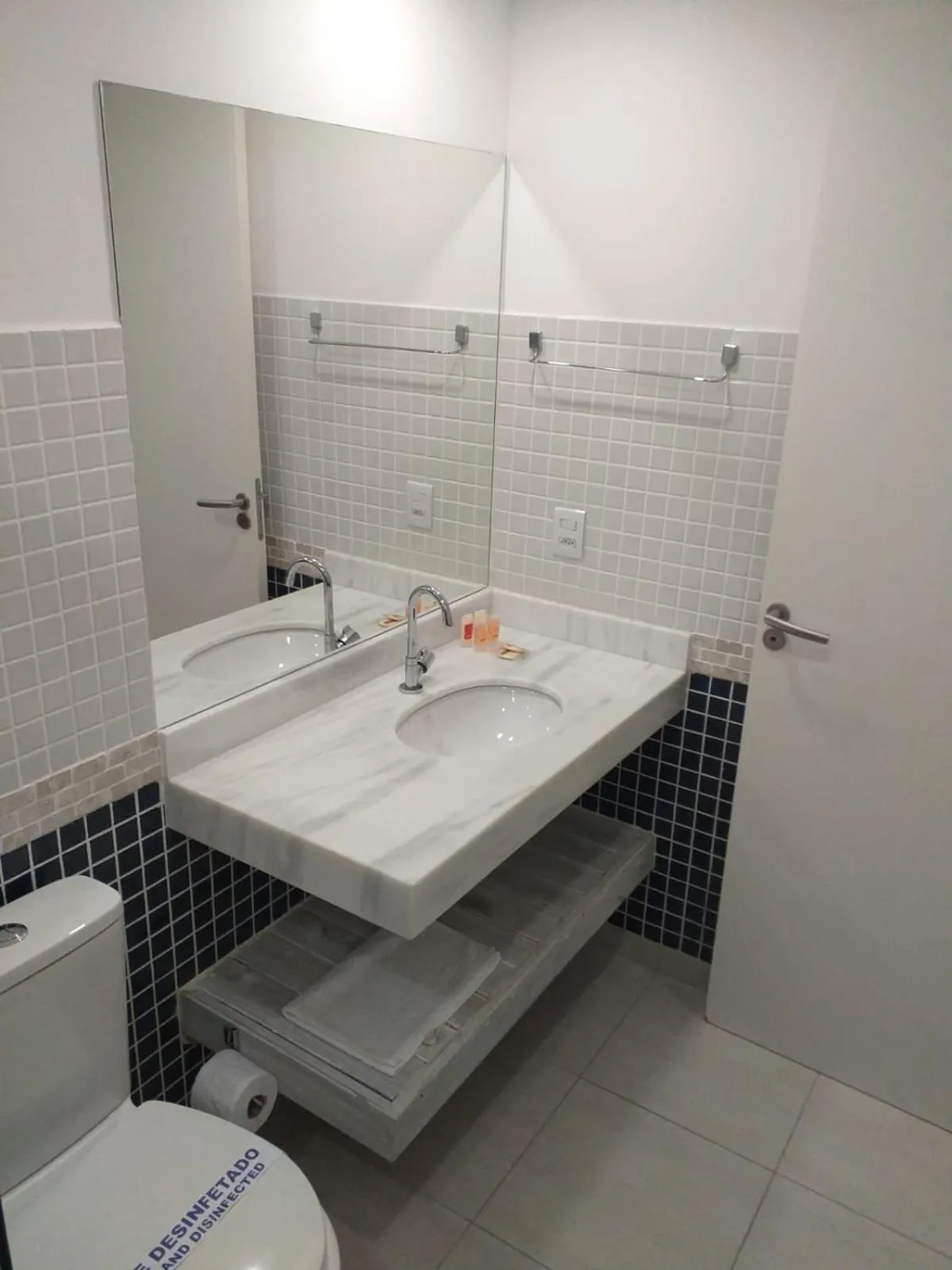 Bathroom in Ilhabela Beach Residences