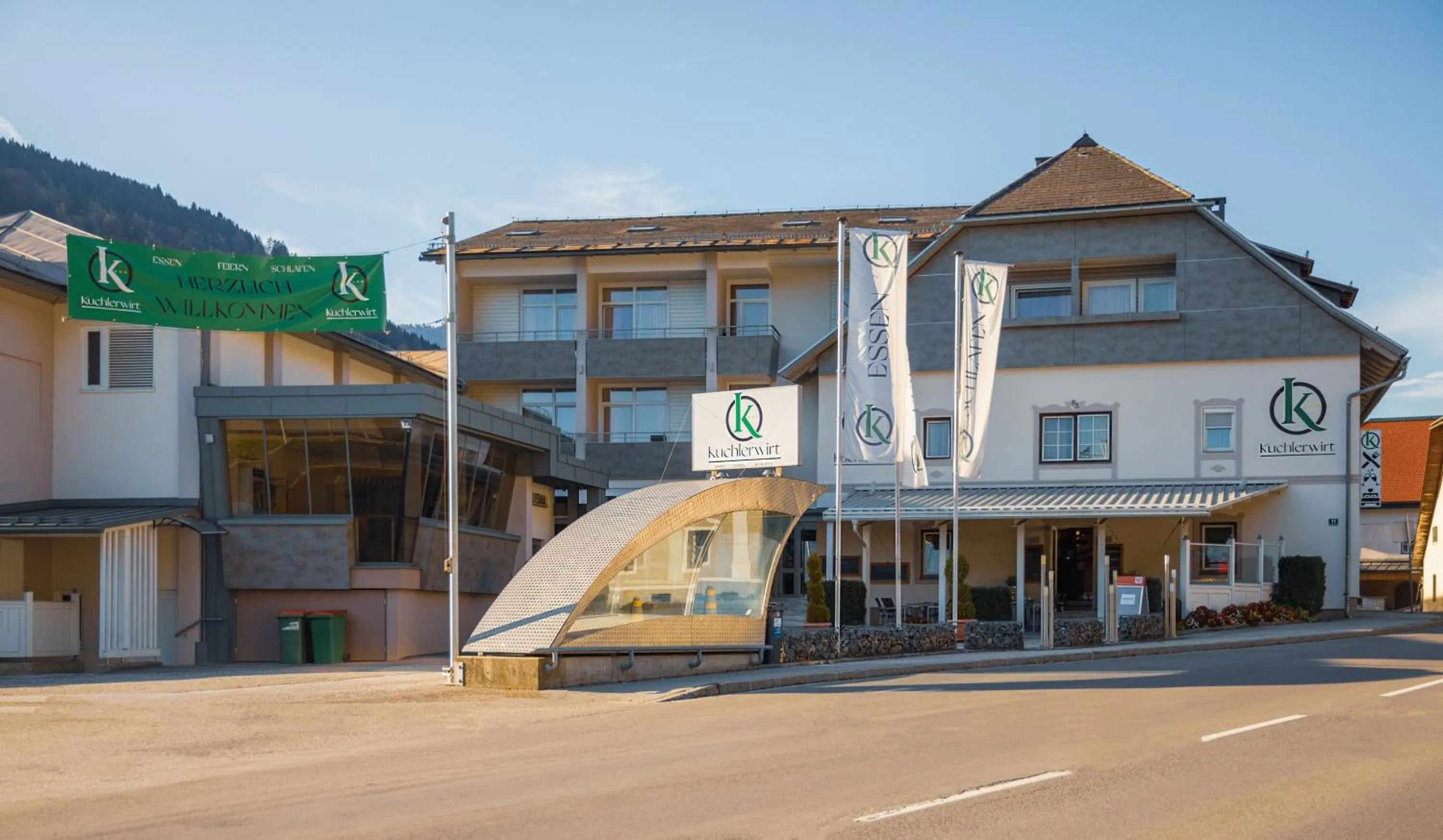 Property building in Hotel Kuchlerwirt