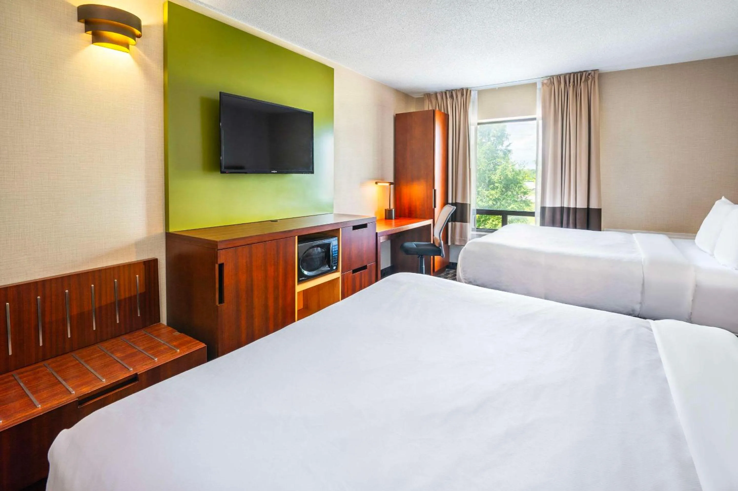 Bedroom, Bed in Comfort Inn