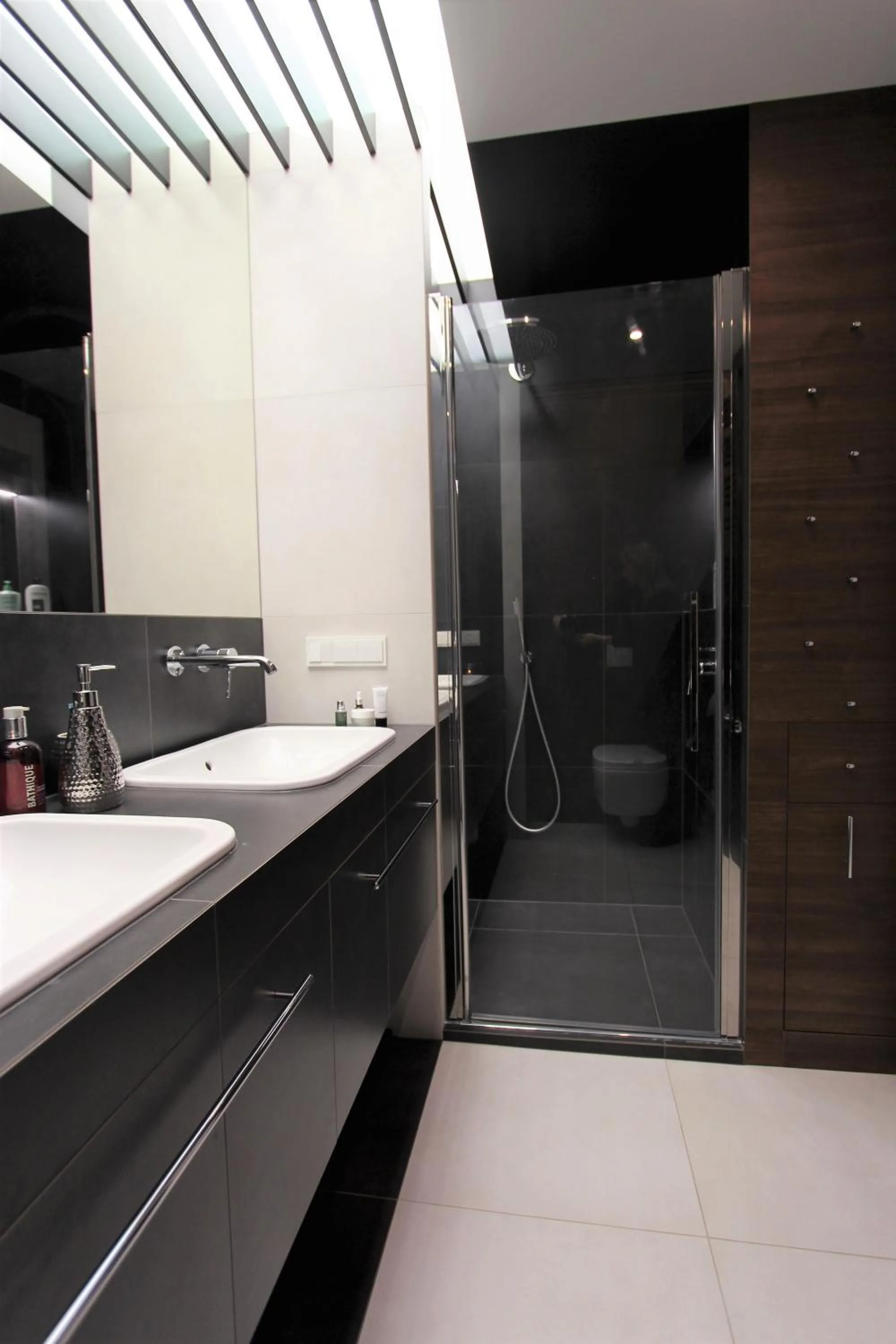 Bathroom in Lubicz Luxury Apartment