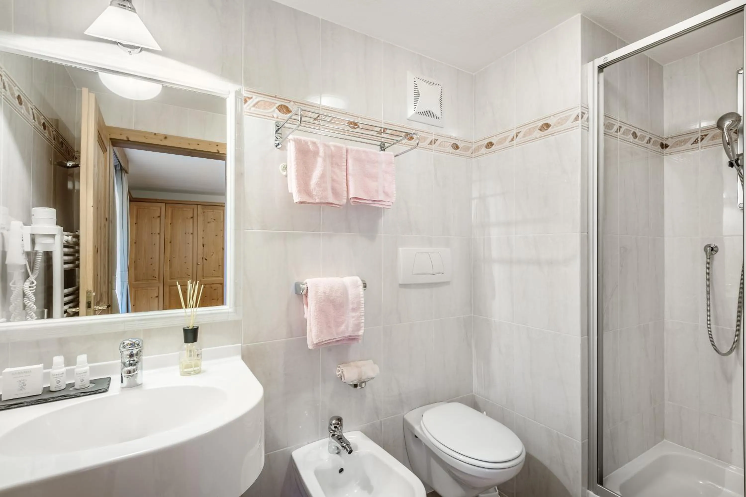 Bathroom in Residence Bondì