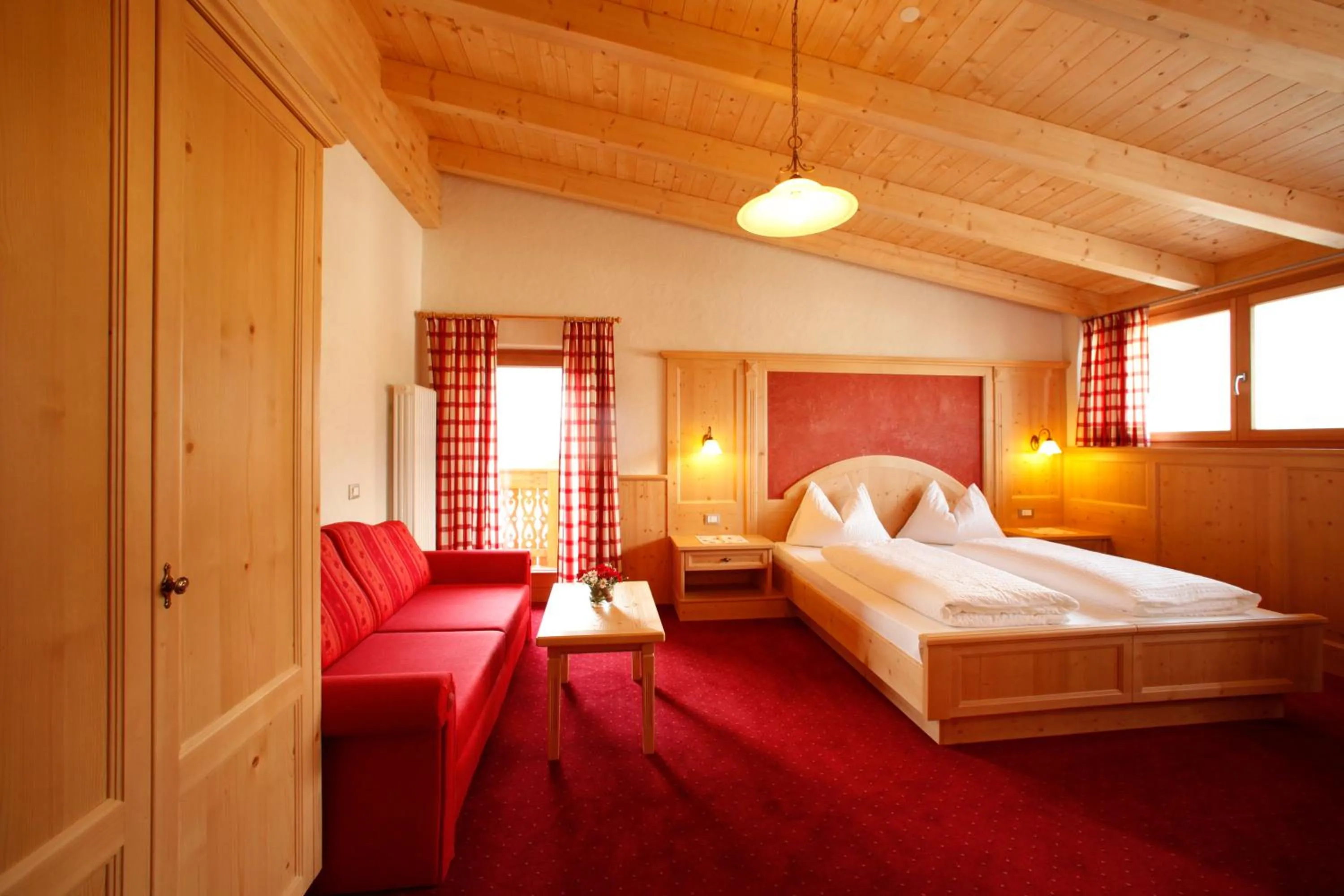 Photo of the whole room, Bed in Garnì Iosc