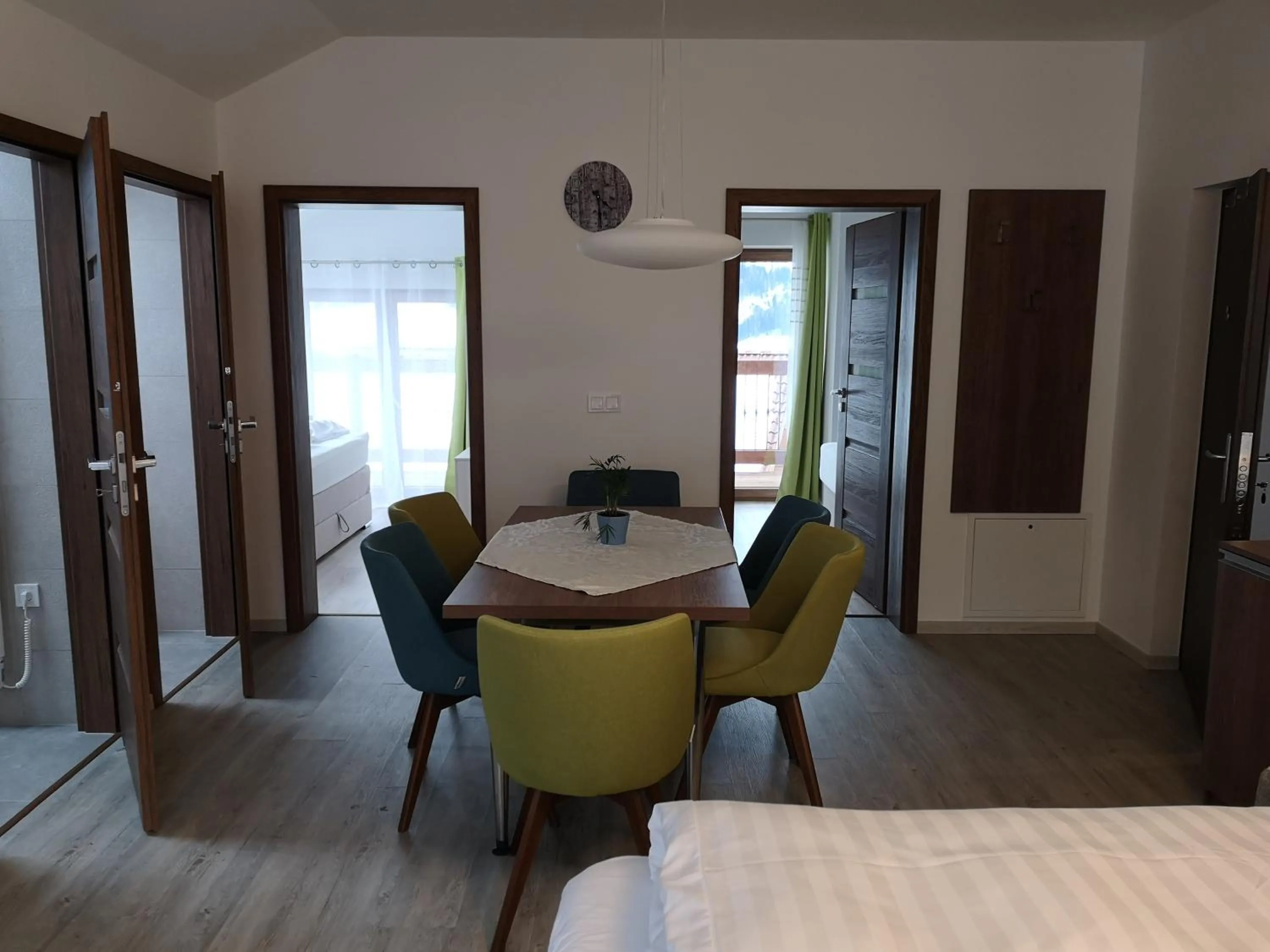 Bed in Schneekristall