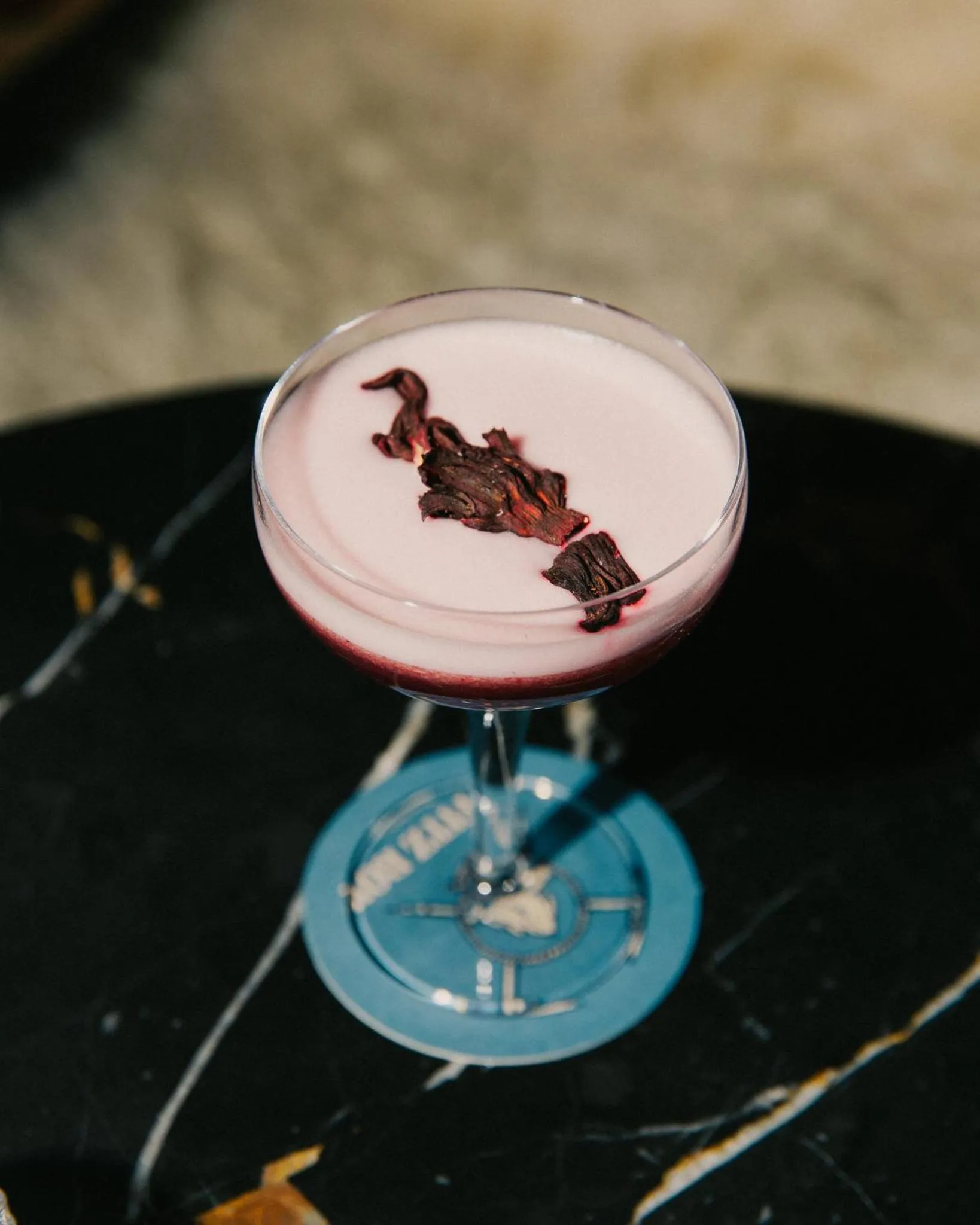 Lounge or bar in Le Fitz Roy, a Beaumier hotel