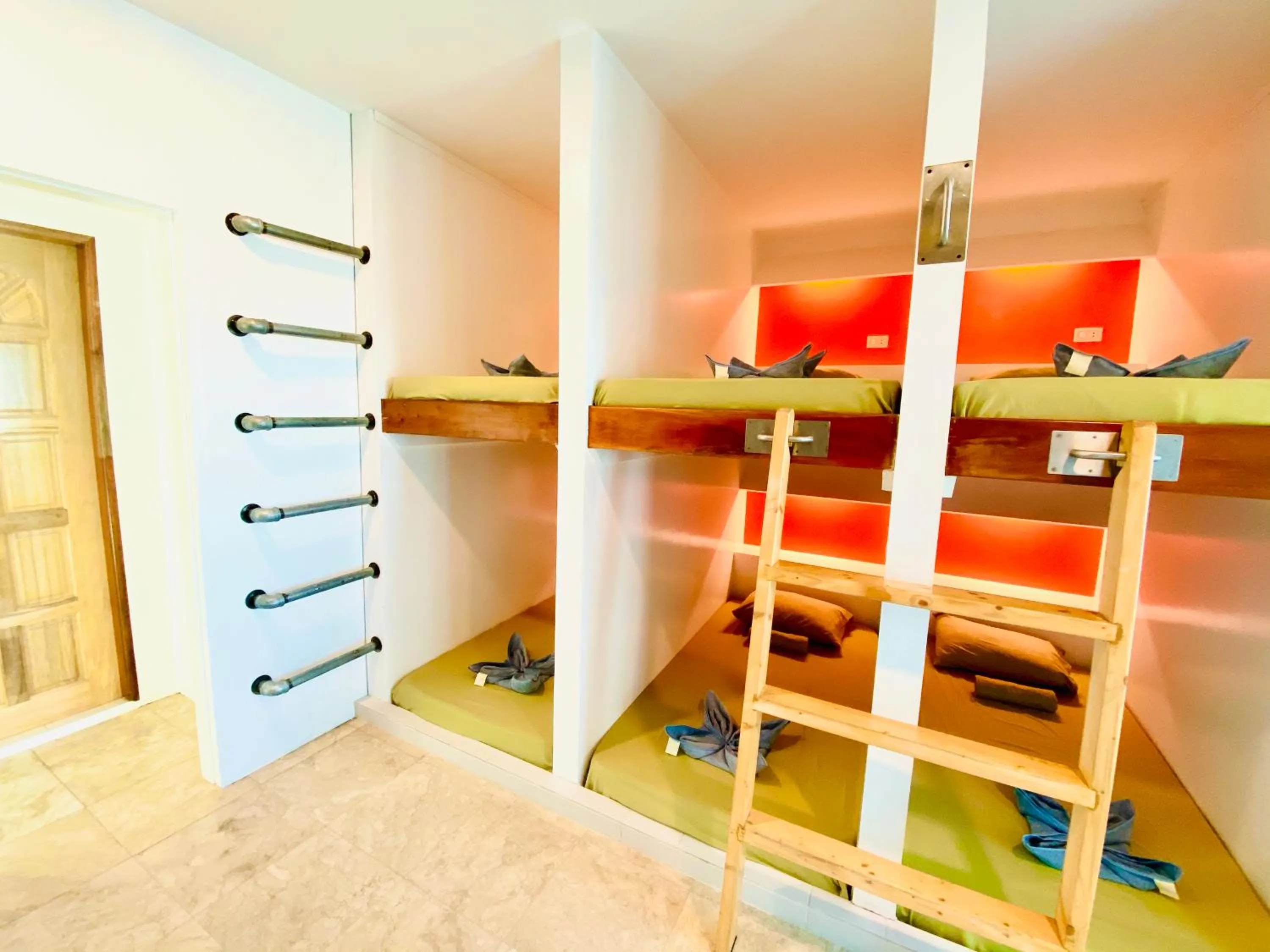 Photo of the whole room, Bed in The Escape San Juan