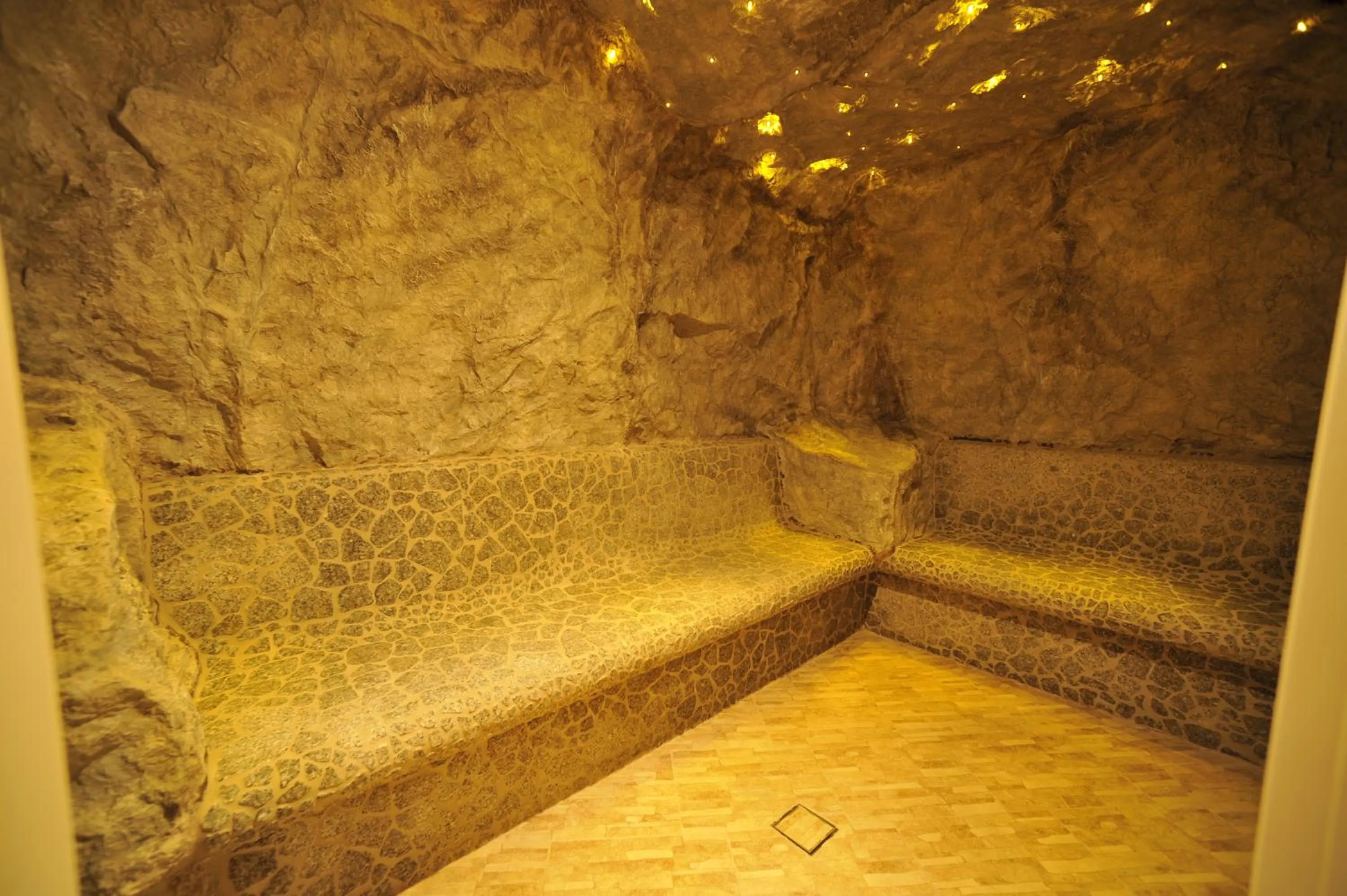 Sauna in Hotel Muliac