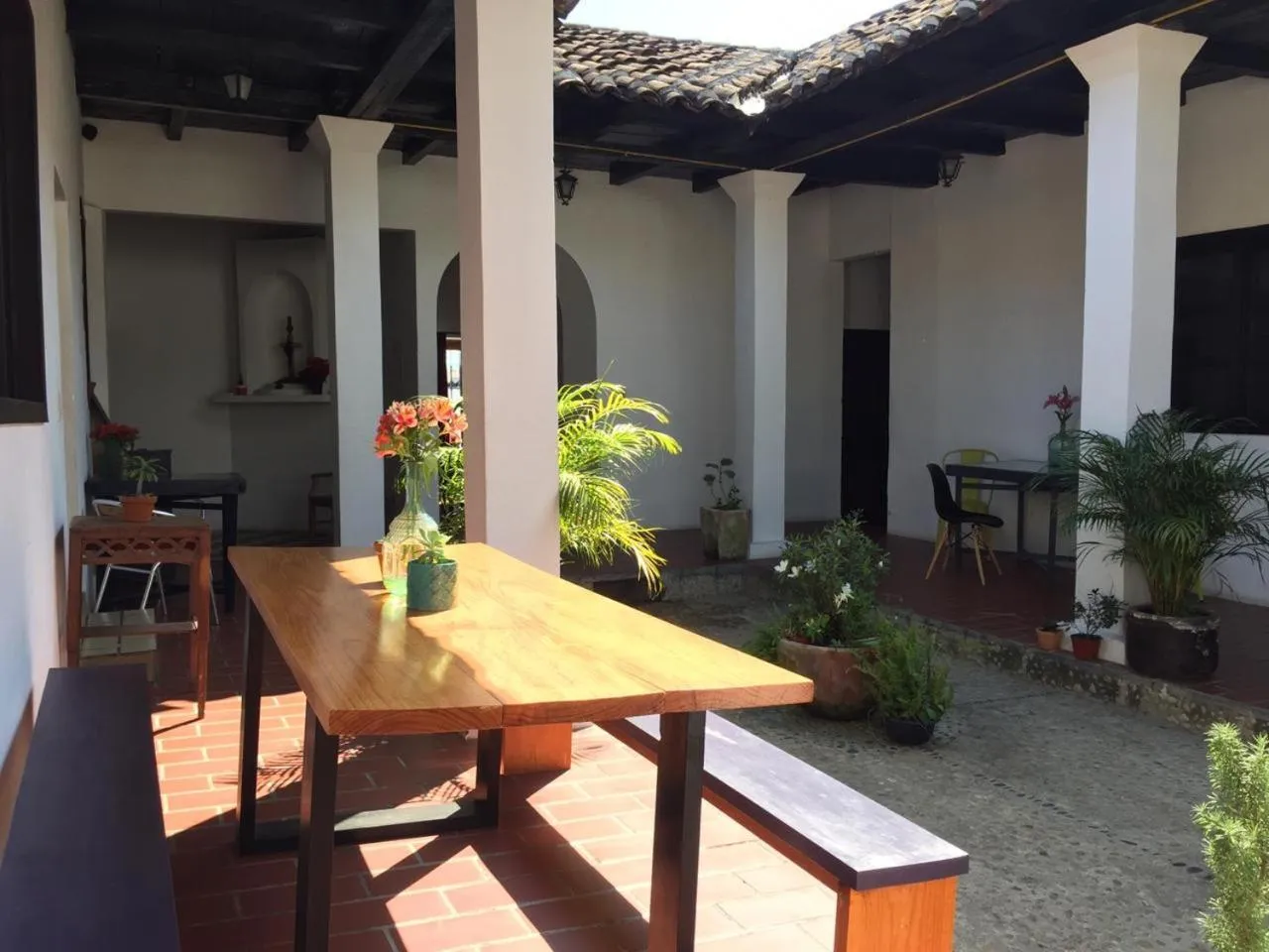 Restaurant/places to eat in Casa LOBE