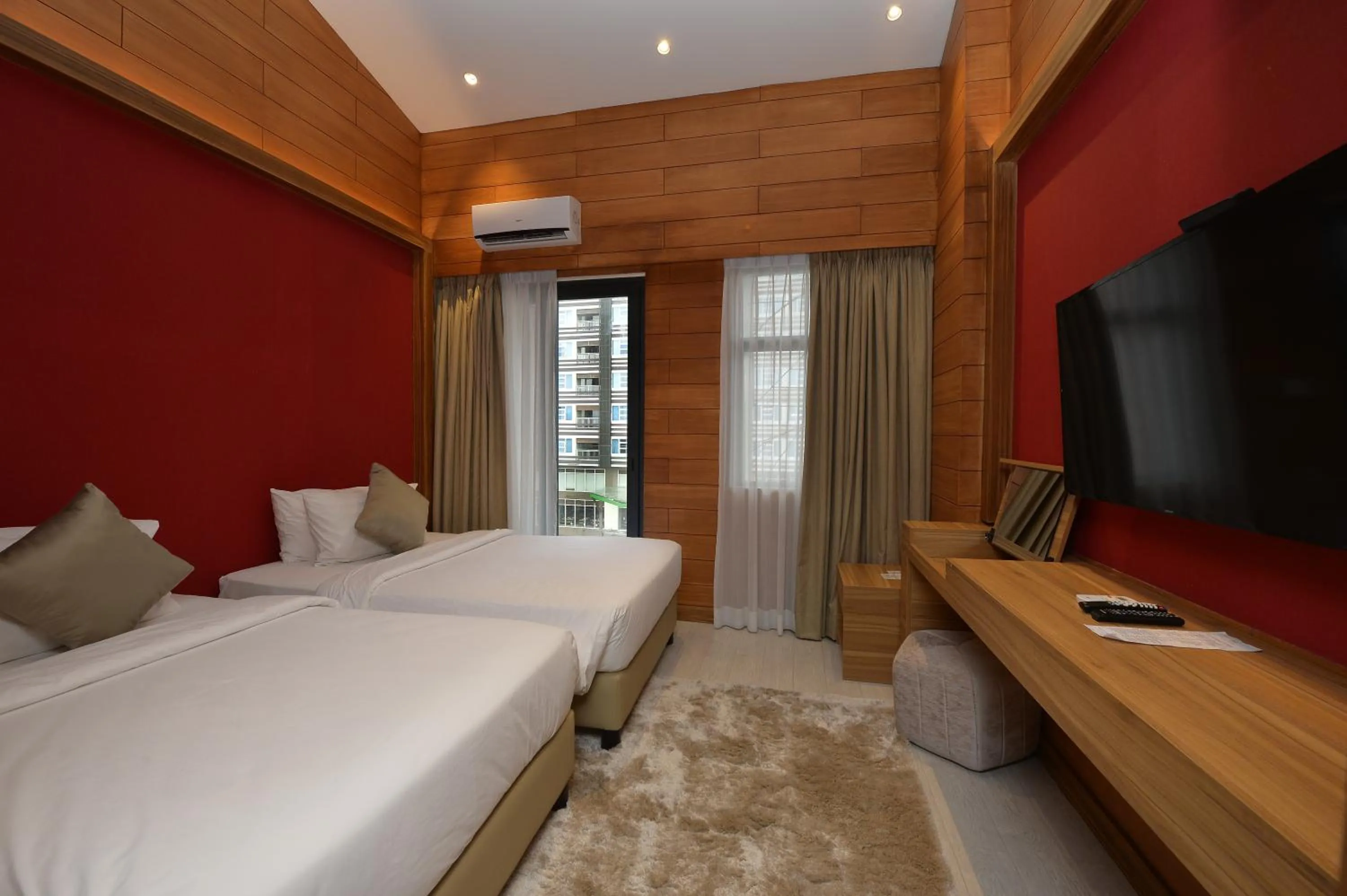 TV/Entertainment Center in The Orchard Hotel Baguio