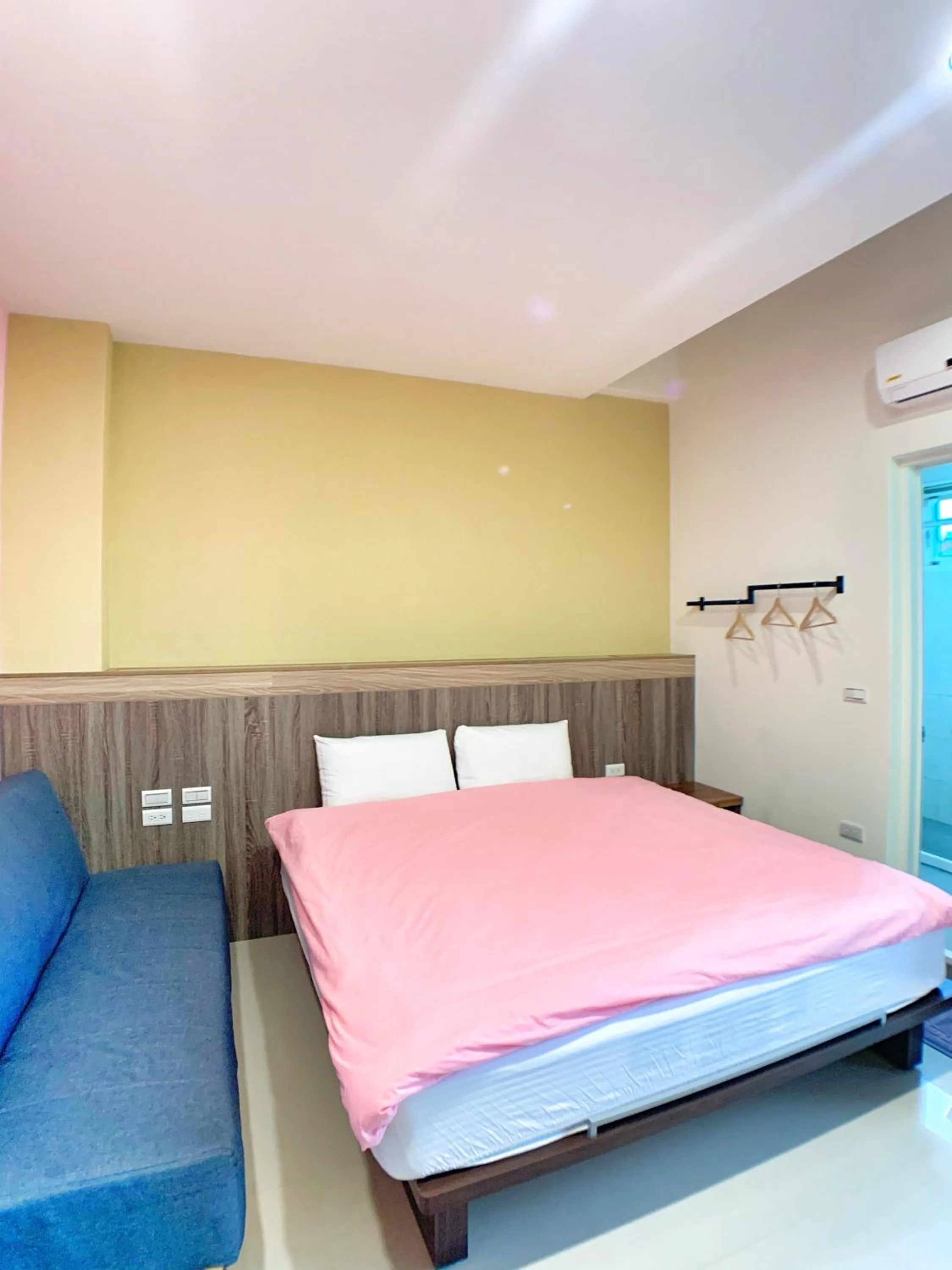 Bed in The Sunny Homestay