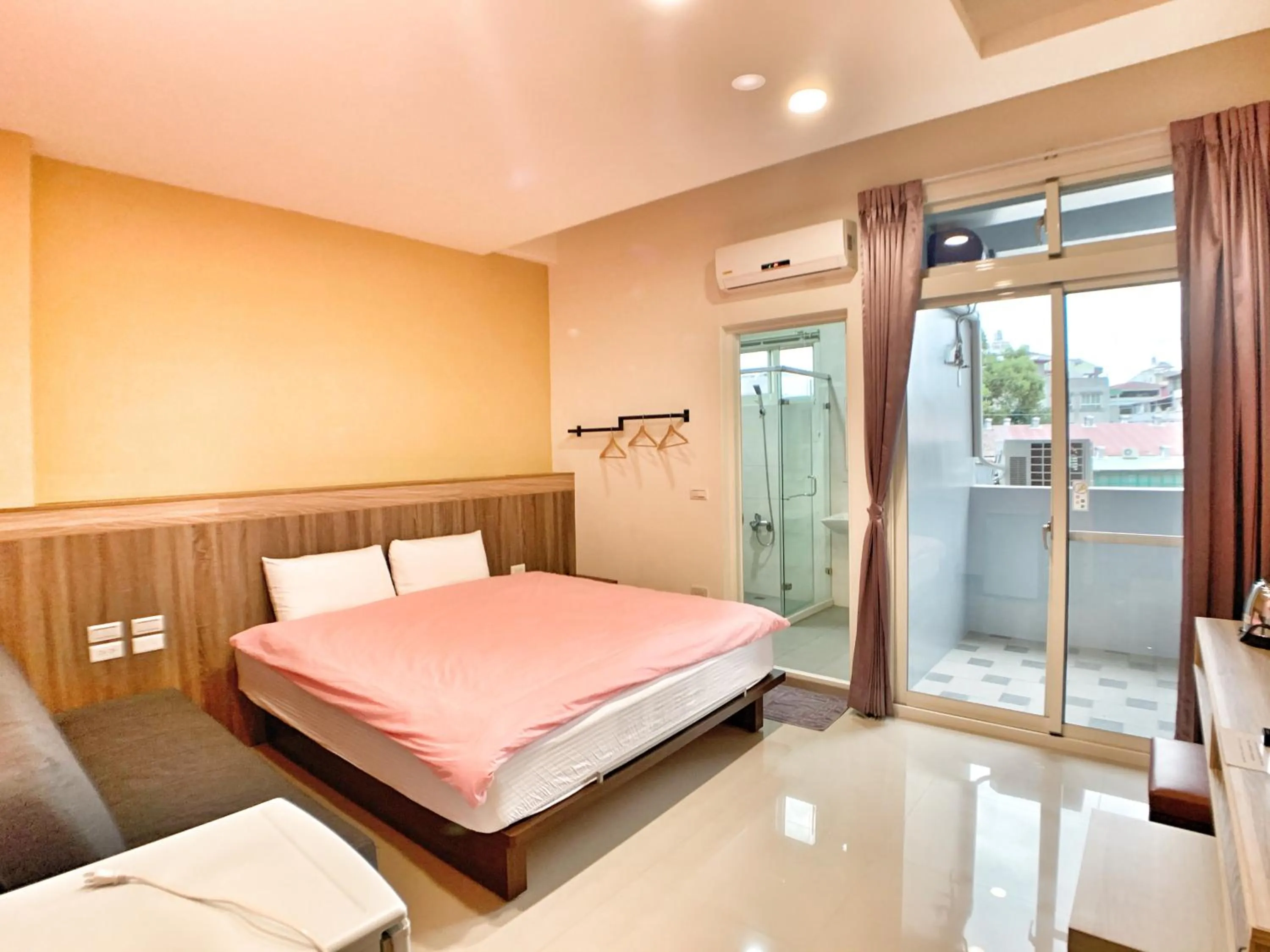 Bed in The Sunny Homestay