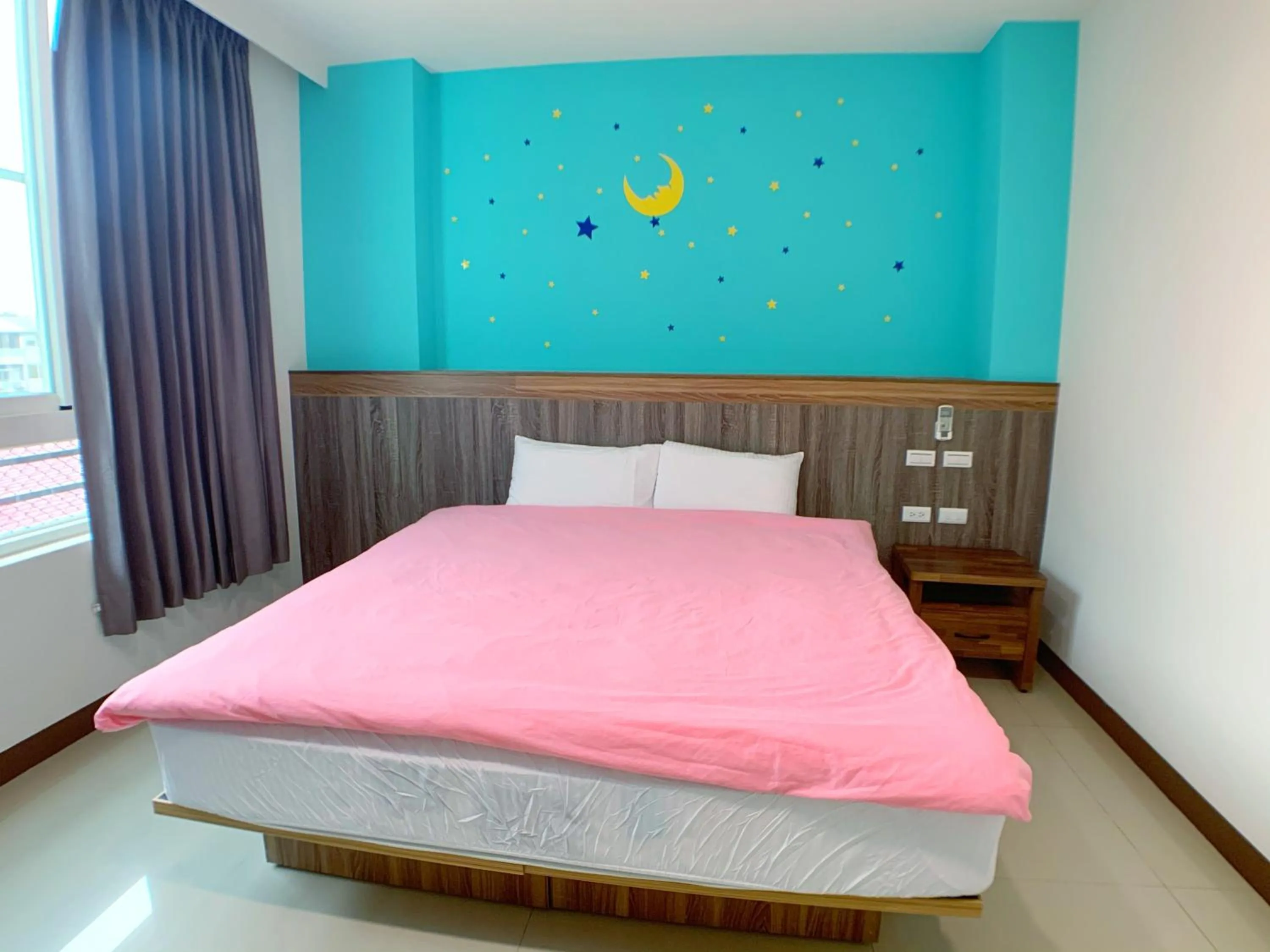 Bed in The Sunny Homestay