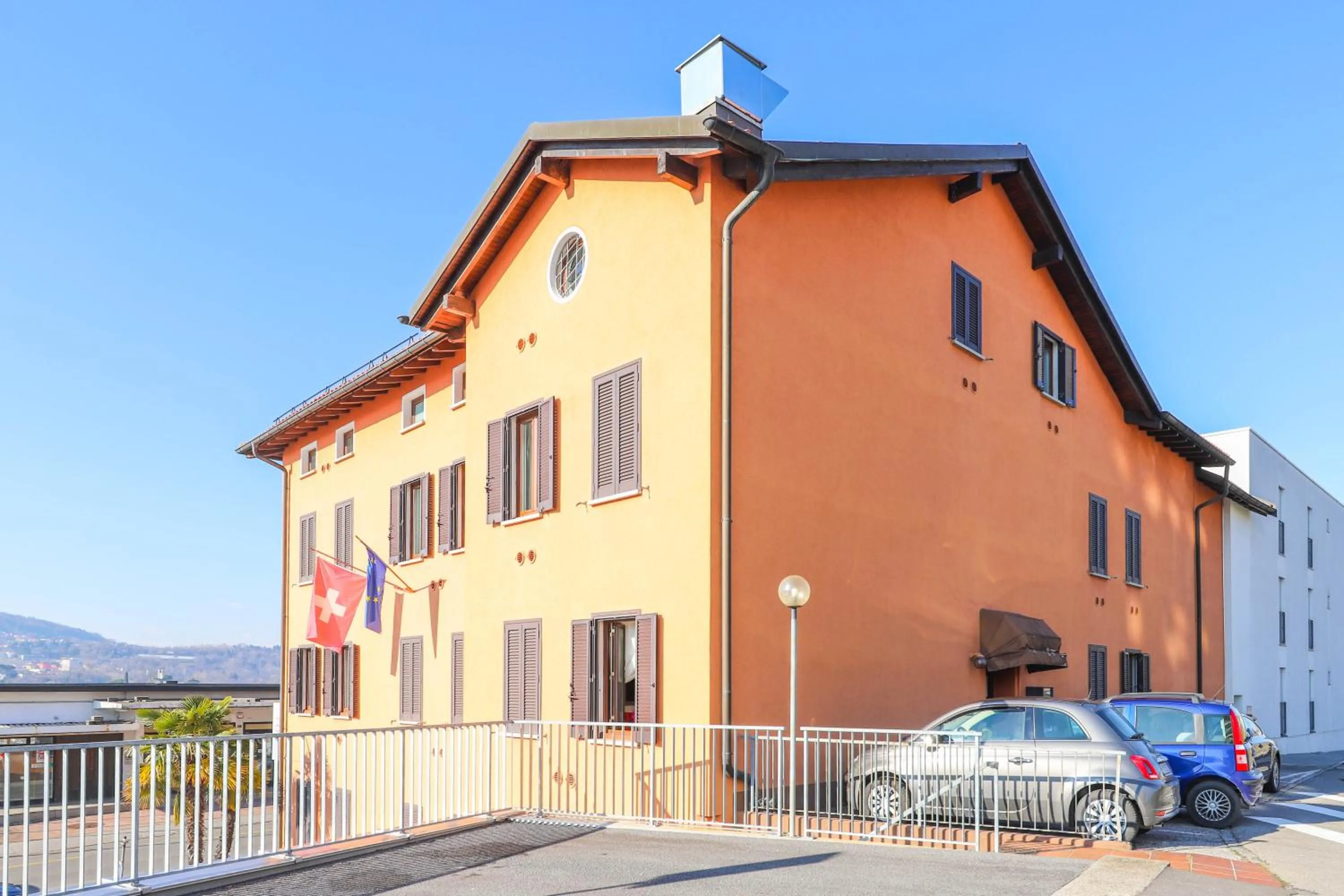 Property building in Casa Zen